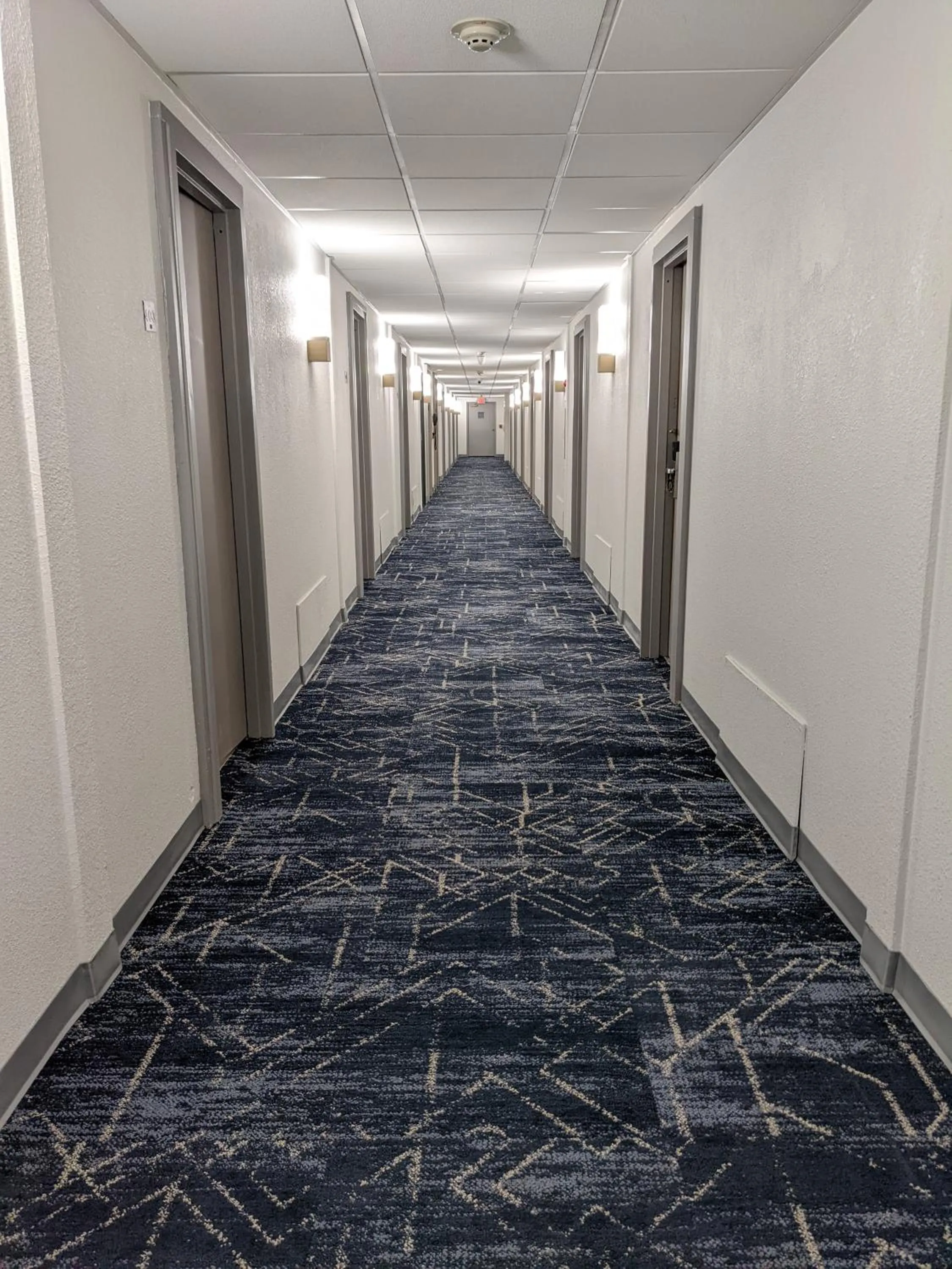 Property building in Comfort Inn Philadelphia International Airport West