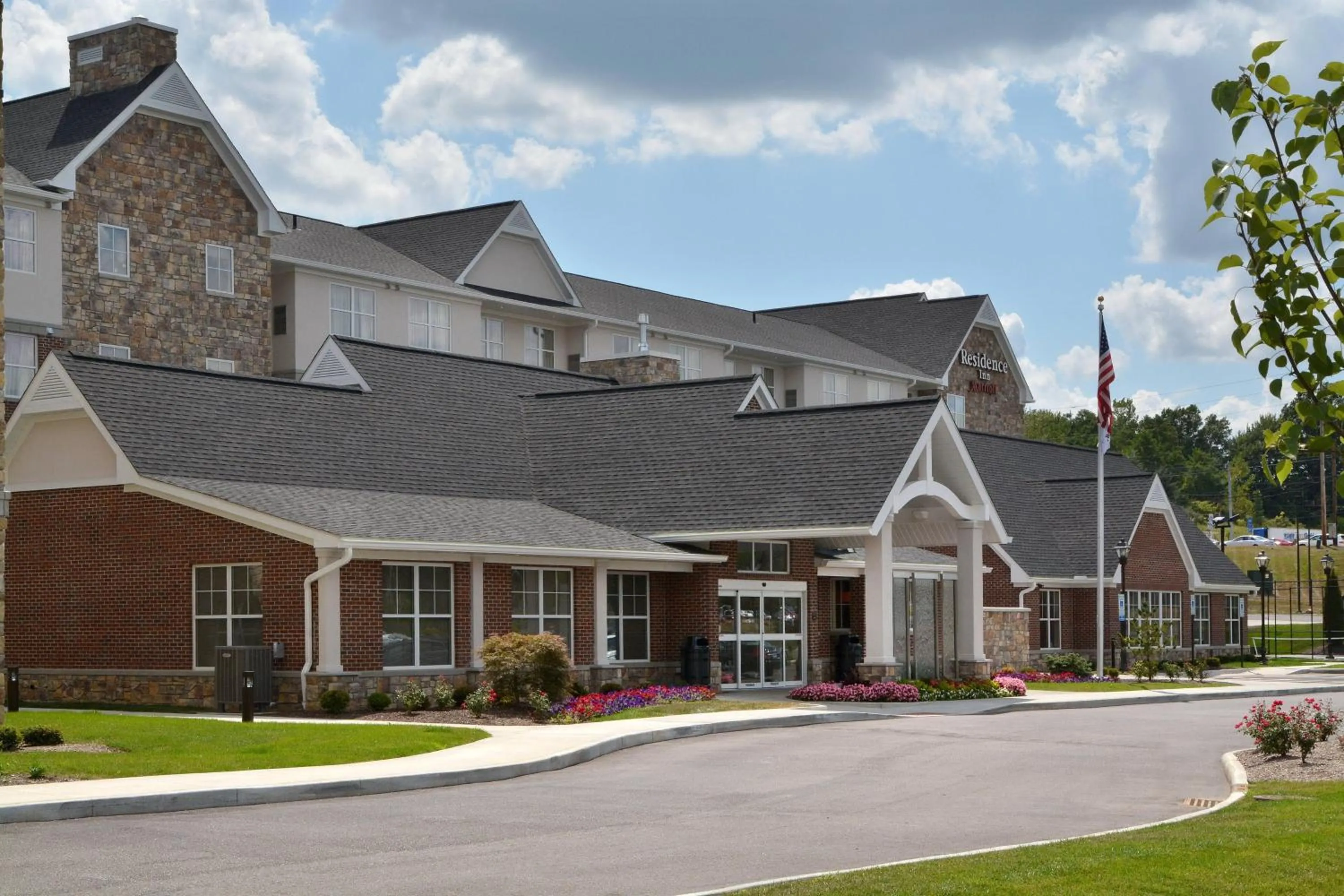Property building in Residence Inn by Marriott Akron Fairlawn