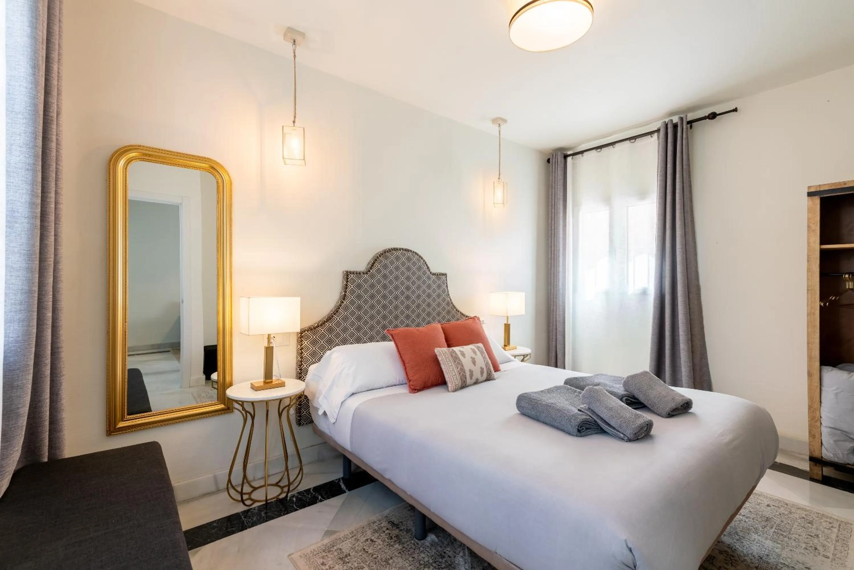 Arco de la Seda - Hotel Boutique