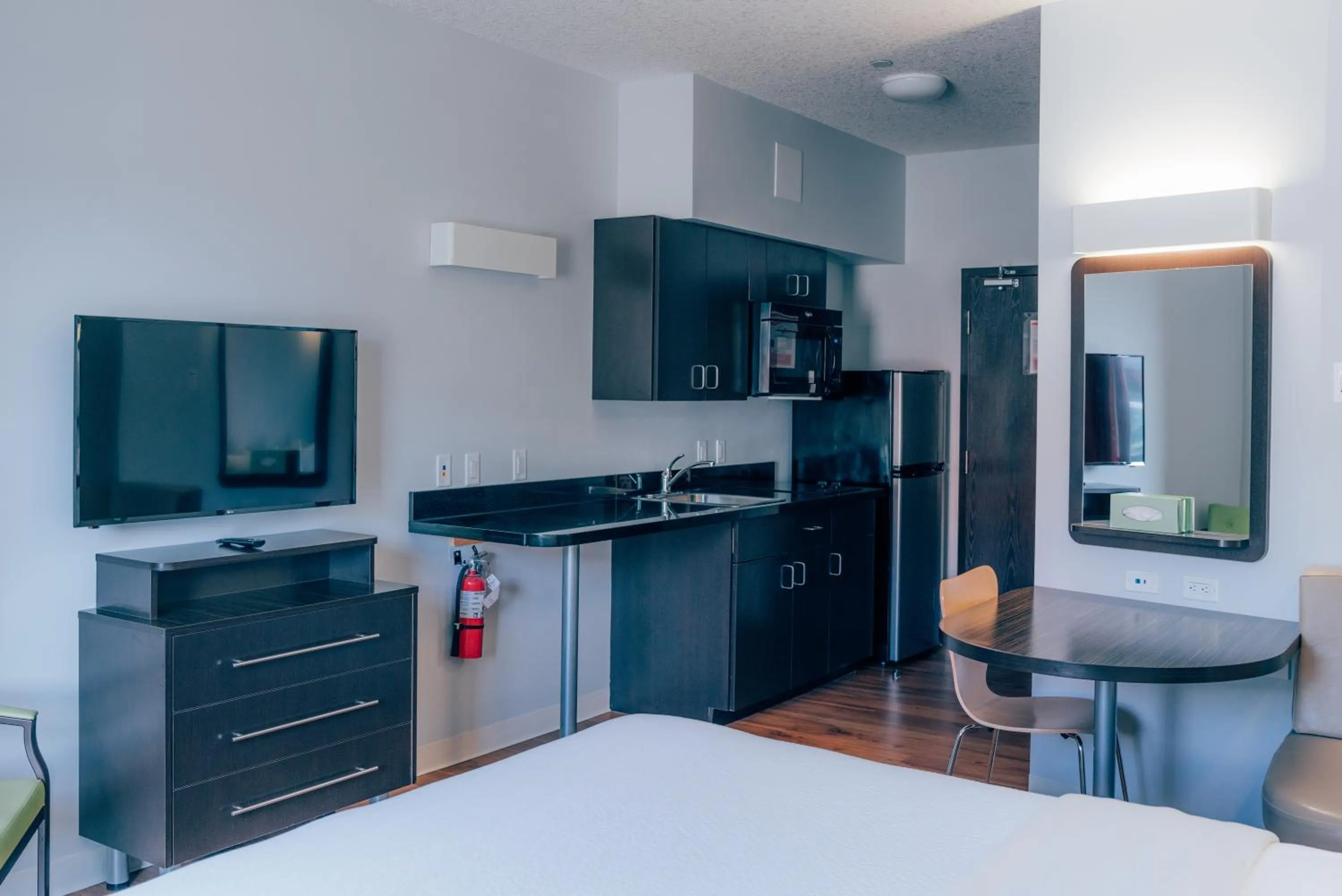 Kitchen or kitchenette in Motel 6 Airdrie