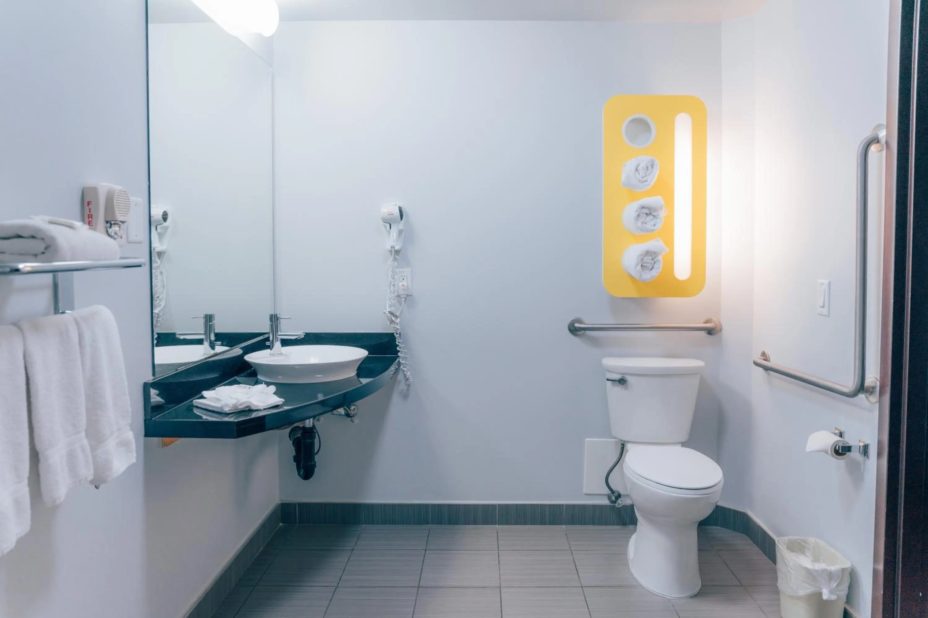 Bathroom in Motel 6 Airdrie