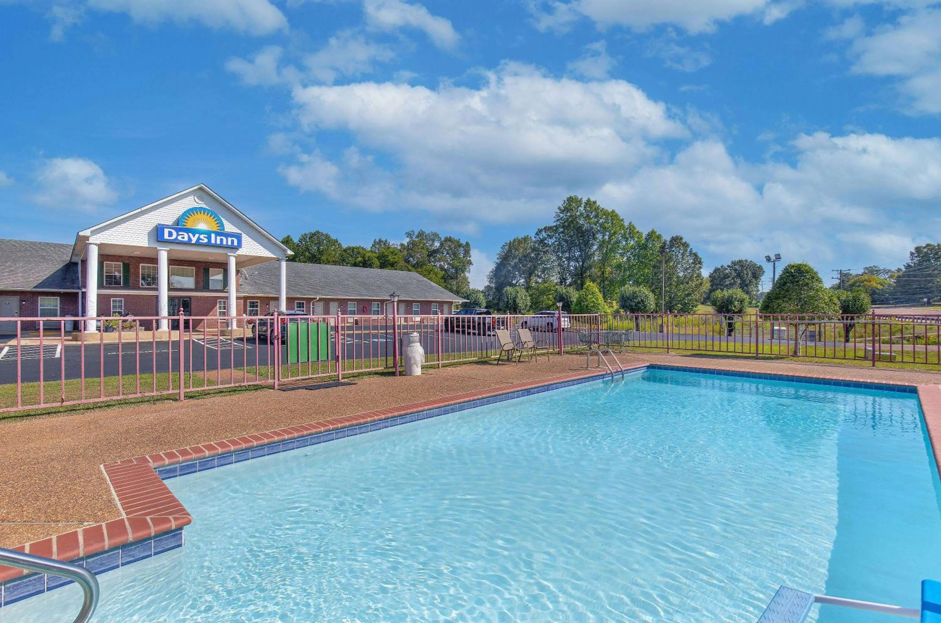Pool view in Days Inn by Wyndham Savannah