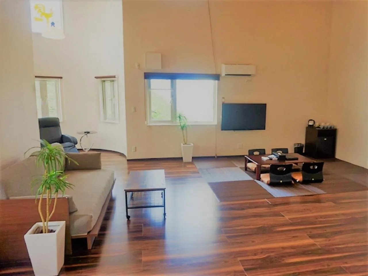 Photo of the whole room in LiVEMAX RESORT Izu Shimoda