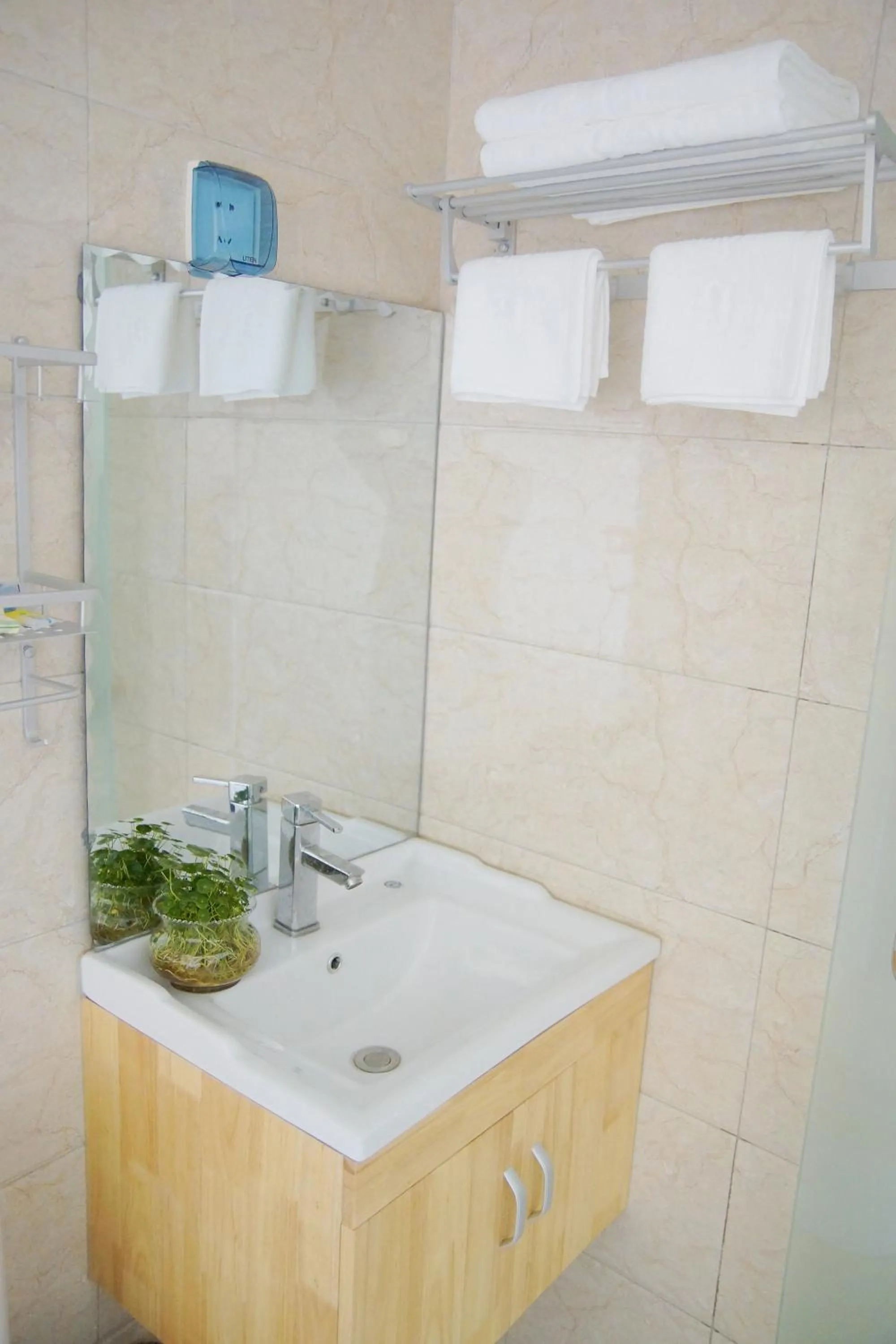 Bathroom in Jinan Mountain and Sea Culture Hotel