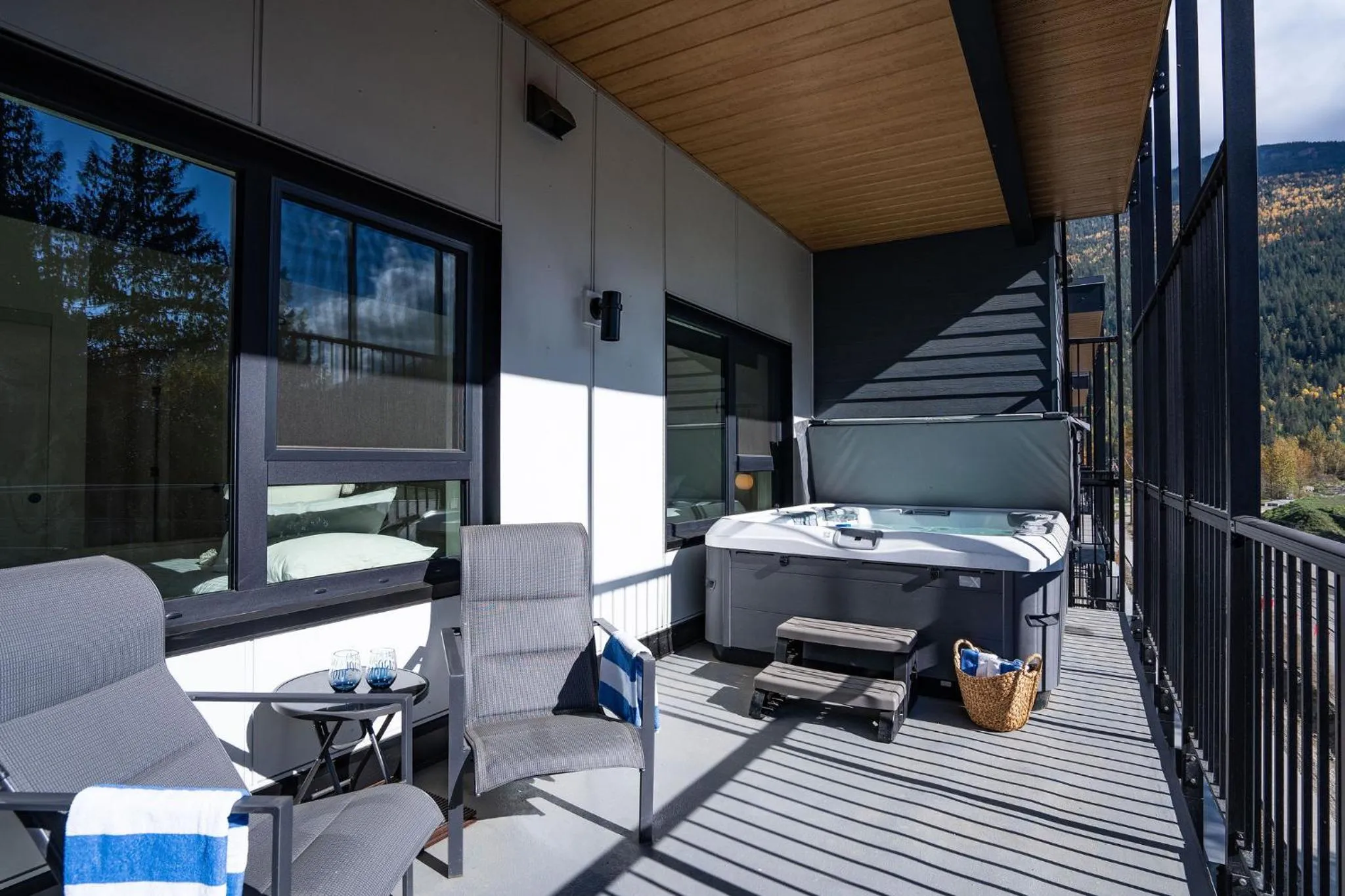 Mountainview Escape by Revelstoke Vacations