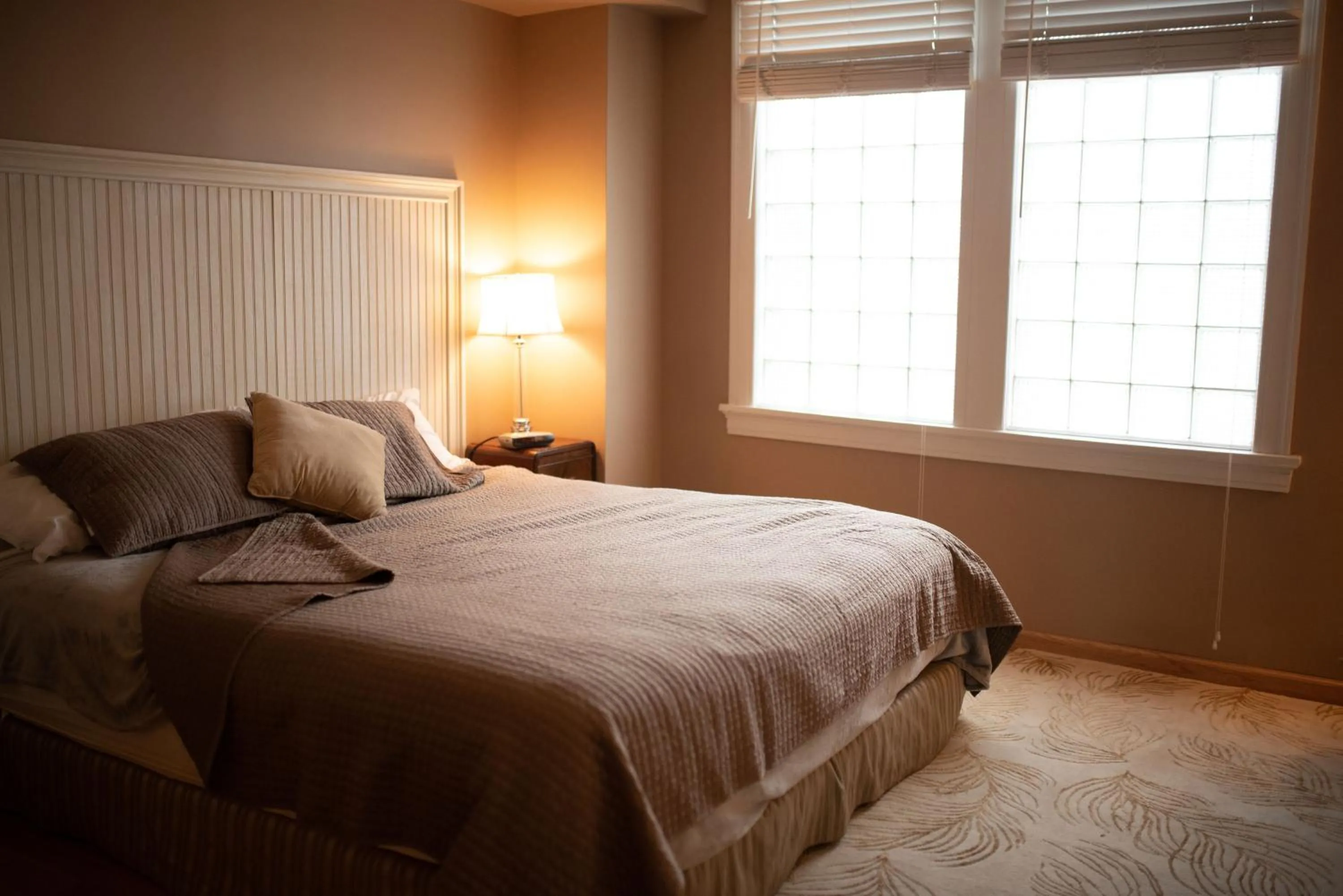 Bed in Fountainview Inn