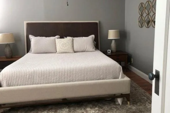 Bed in Fountainview Inn