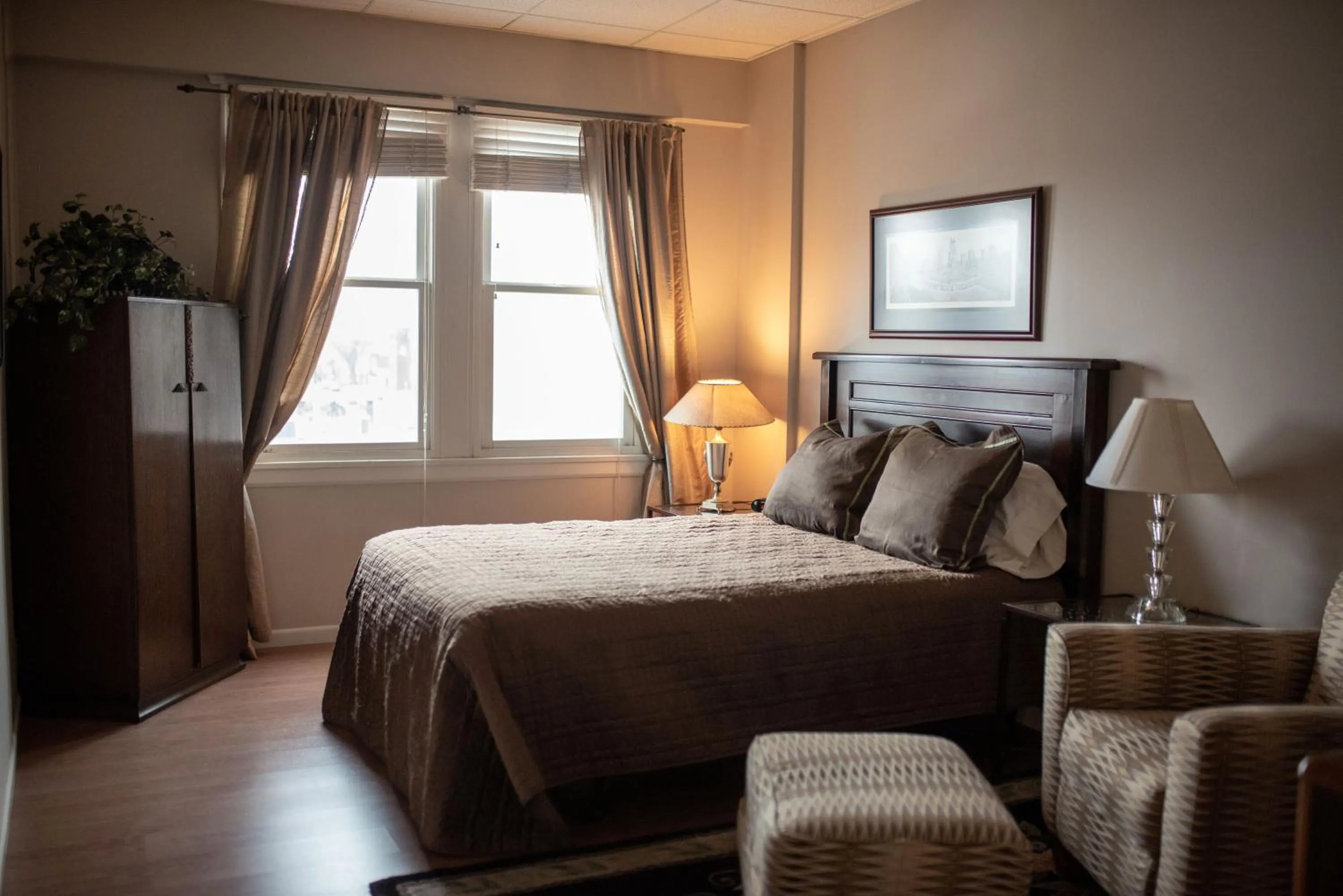 Bed in Fountainview Inn