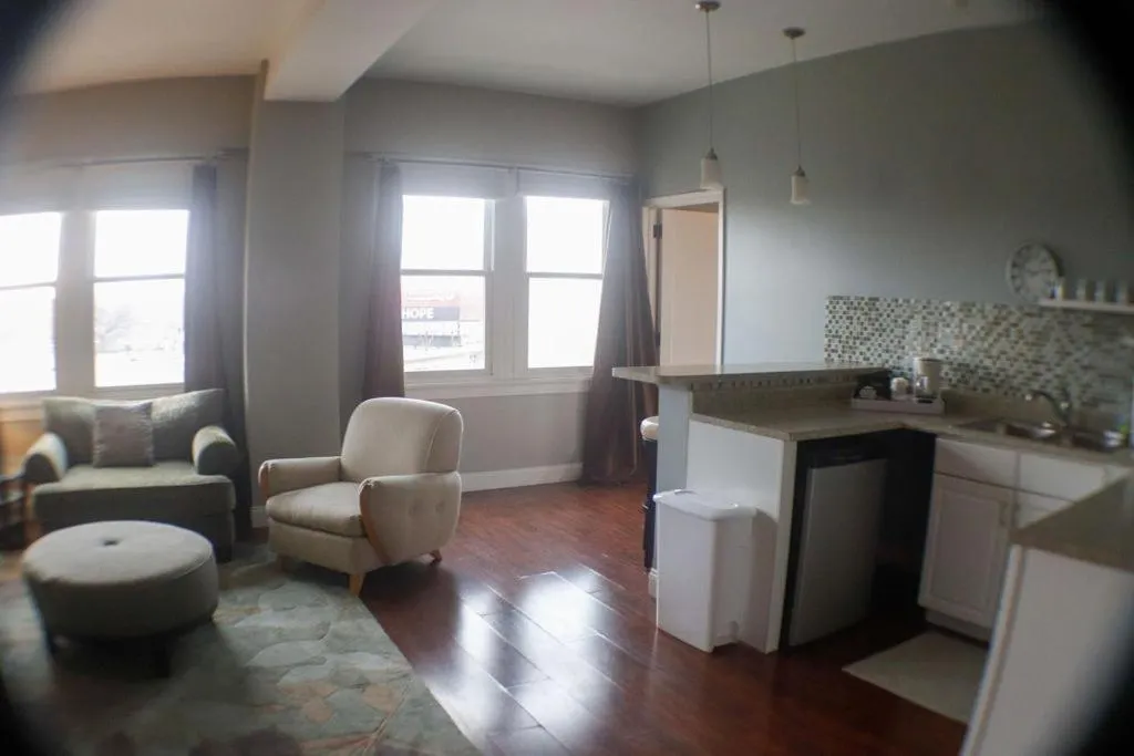 Kitchen or kitchenette in Fountainview Inn