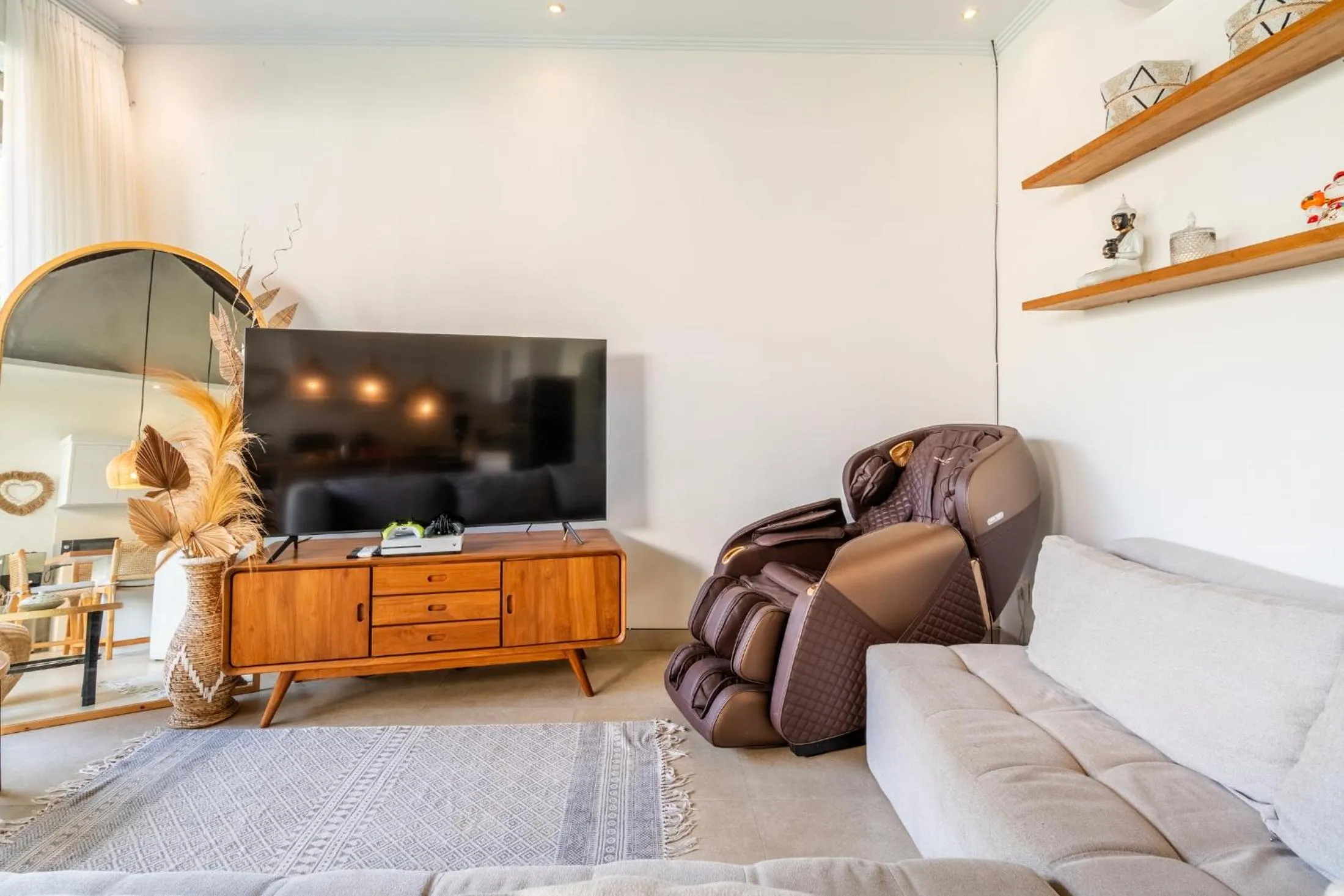 TV and multimedia in Jungle Amaranth Villa Canggu - Exclusive 3BR Retreat with Pool, Modern Amenities and Top Location