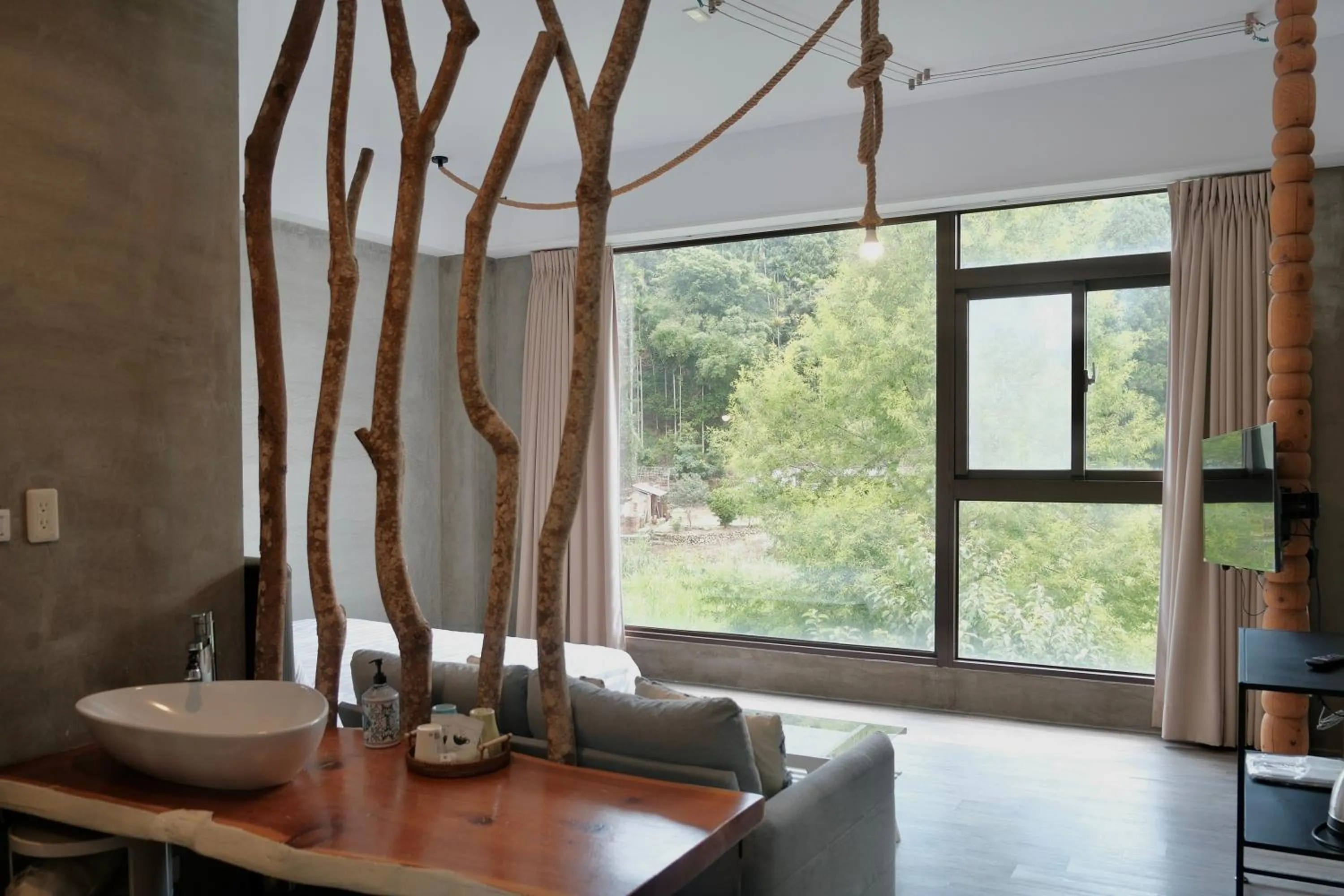 Decorative detail in 愛黏在一起設計師民宿 Lovers BNB