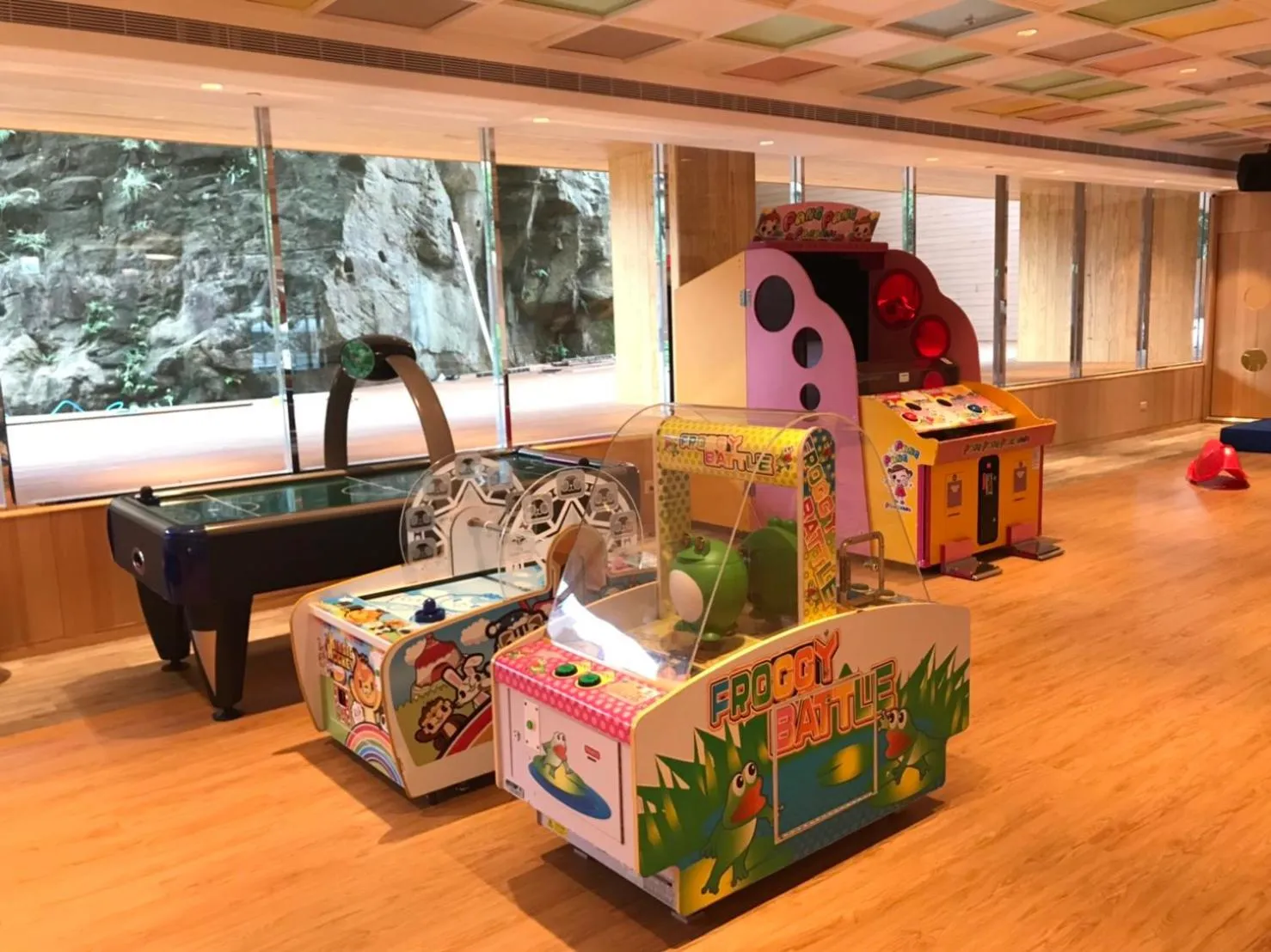 Children play ground in Inhouse Hotel Yehliu