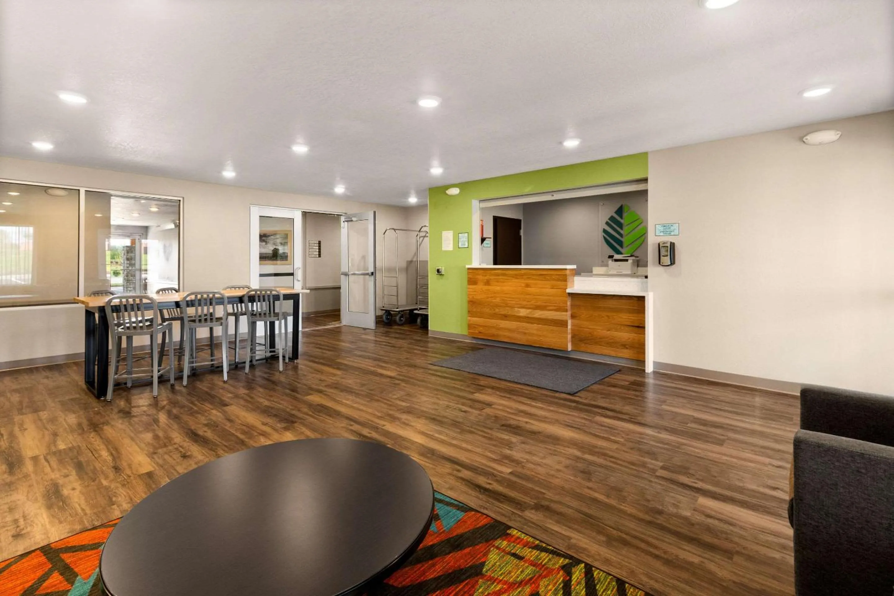 Lobby or reception in WoodSpring Suites Bowling Green I-65