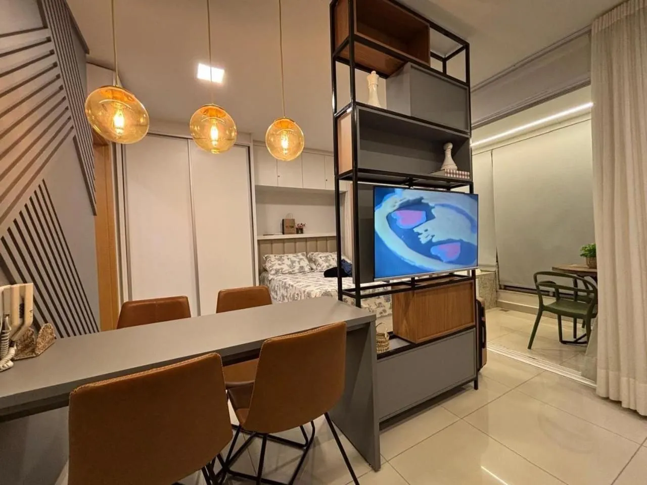 1 Qts.| 2 Hósp. | Linda vista| Ao lado do Shopping