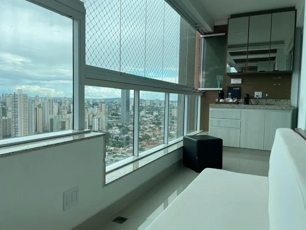 1 Qts.| 2 Hósp. | Linda vista| Ao lado do Shopping