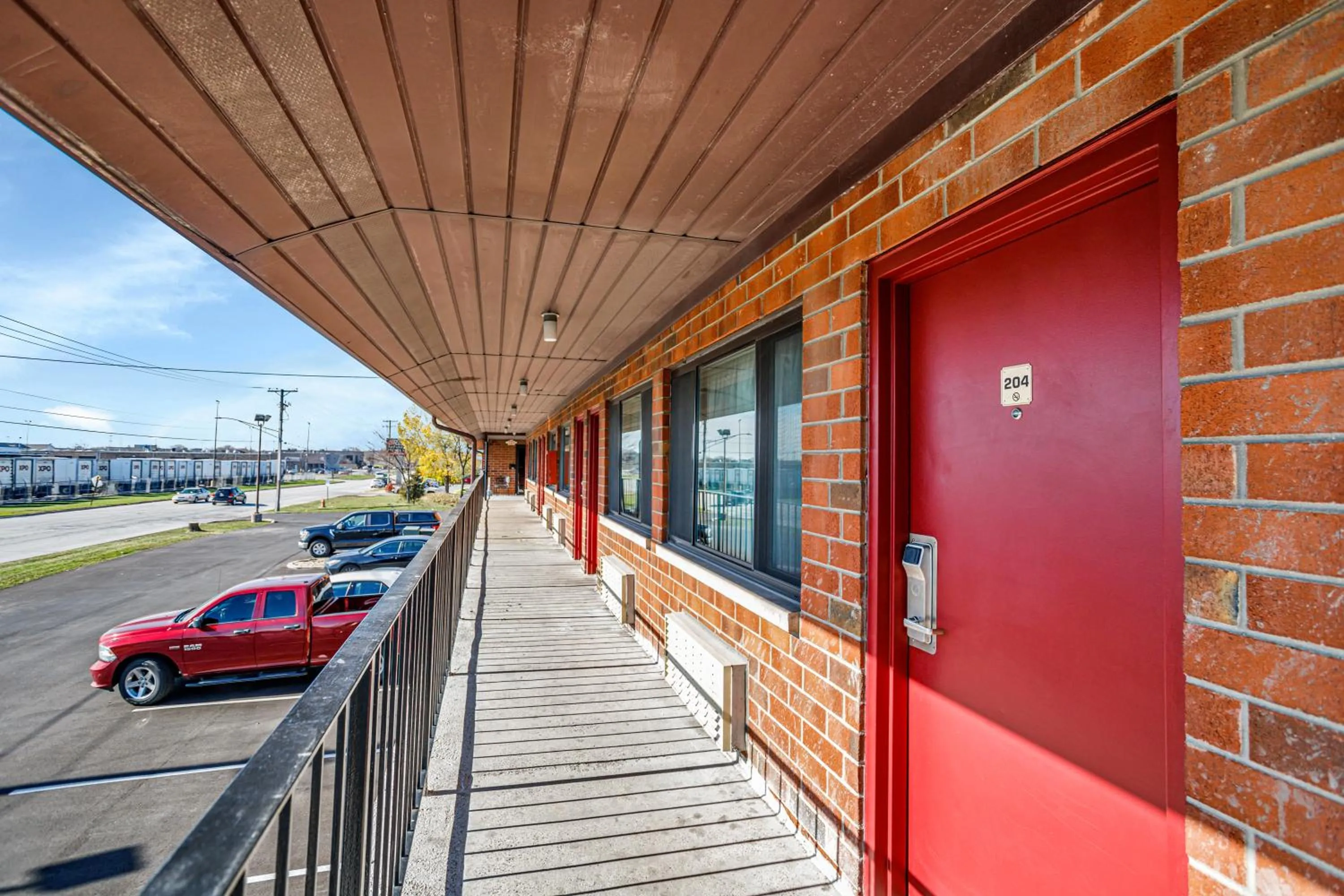 Property building in Bridgeview Inn Chicago Area