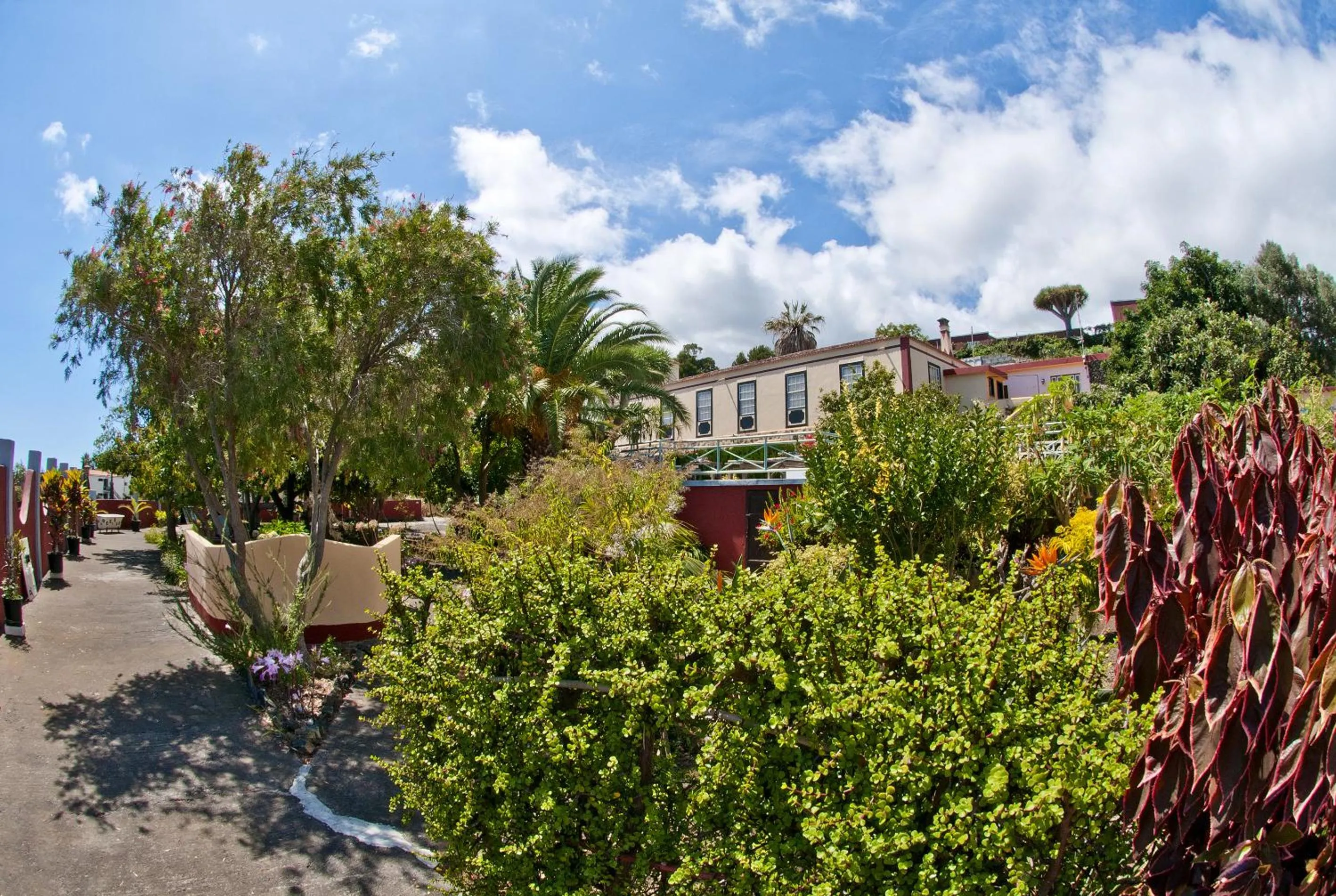Facade/entrance, Property Building in Villa Asunción C