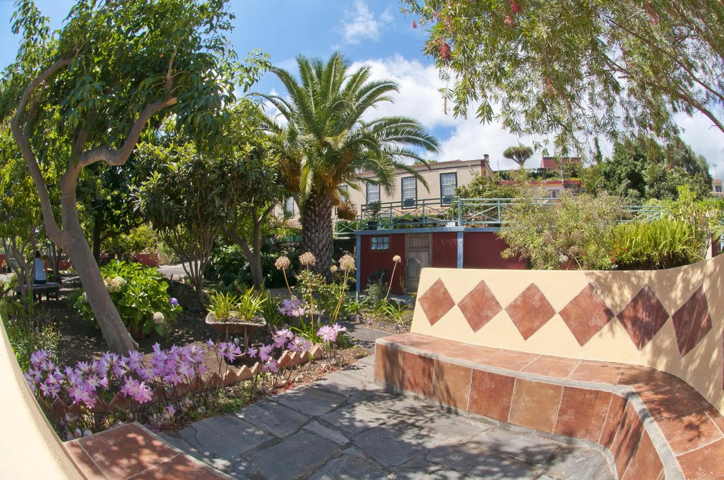 Garden, Property Building in Villa Asunción C