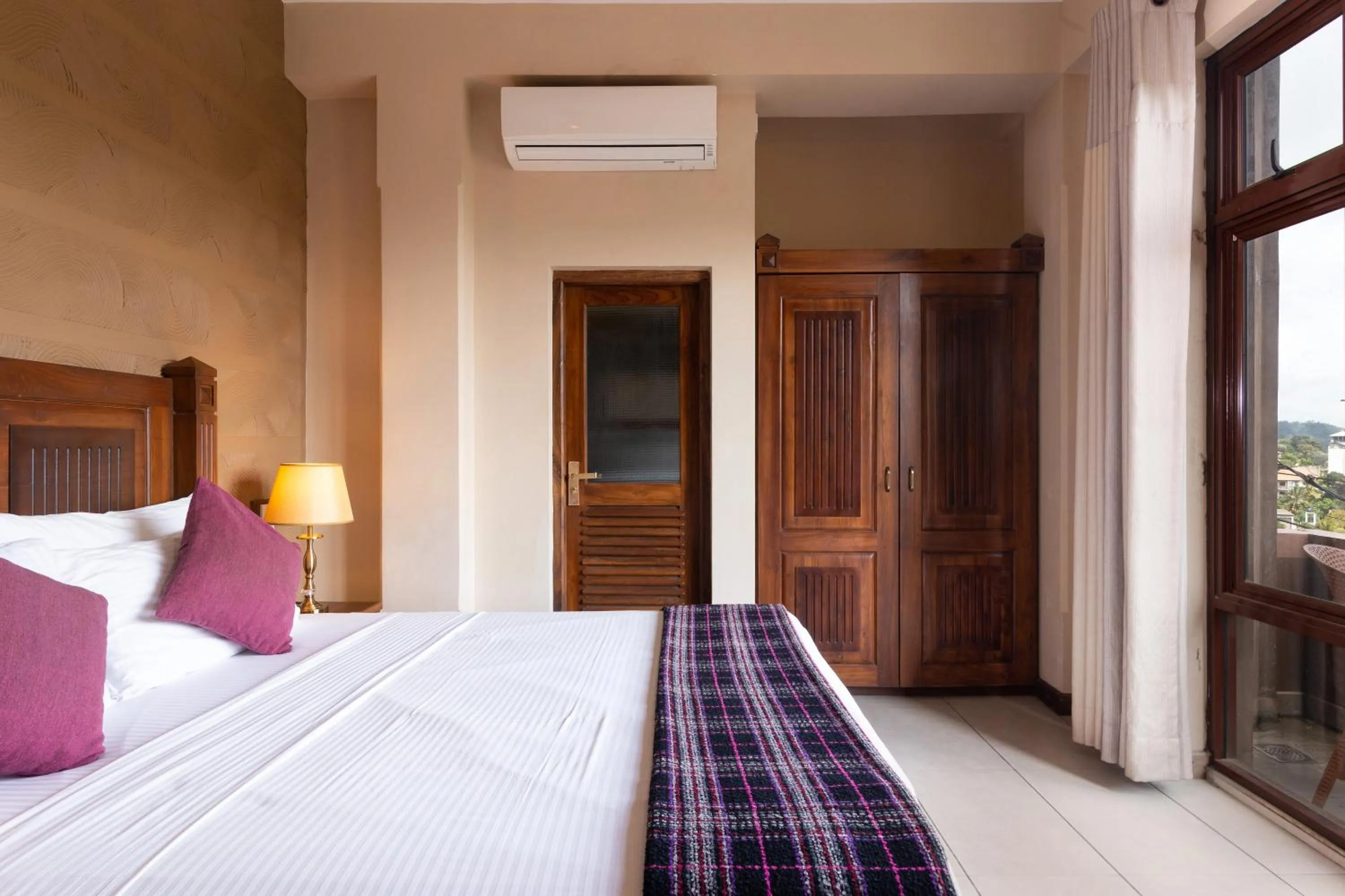 Bed in Piumara Residence