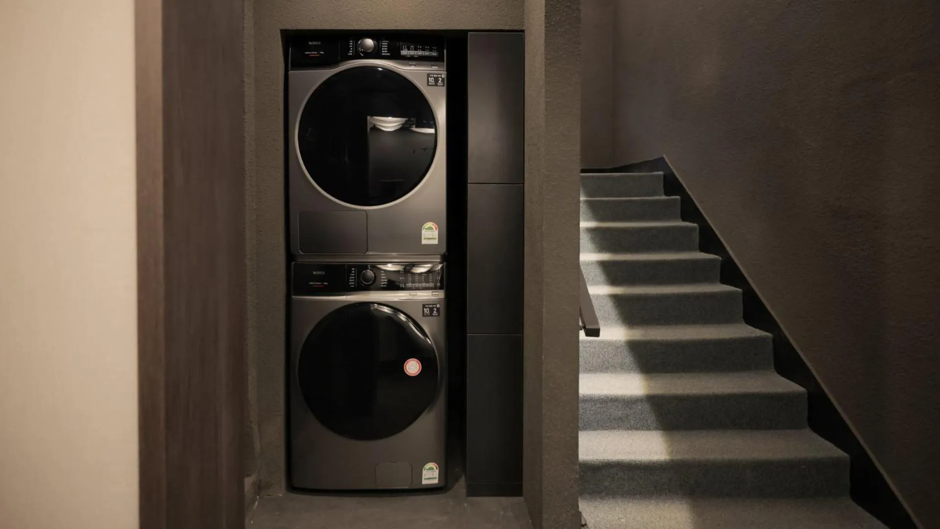 washing machine in Workers Hotel Daejeon by Aank