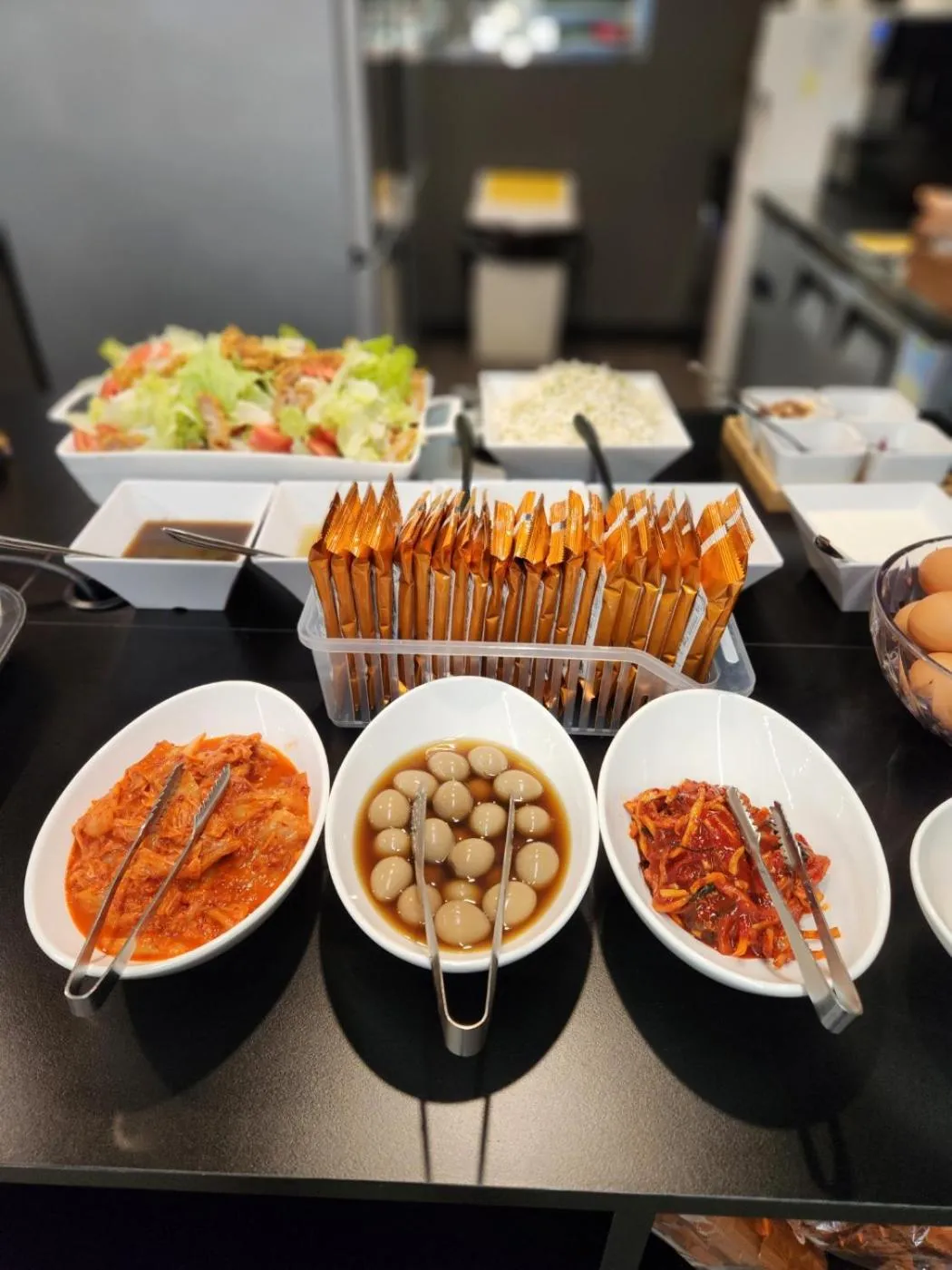 Breakfast in Workers Hotel Daejeon by Aank