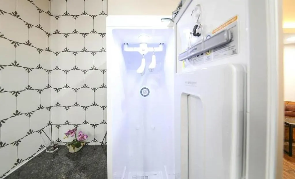 Cheonan Business Hotel