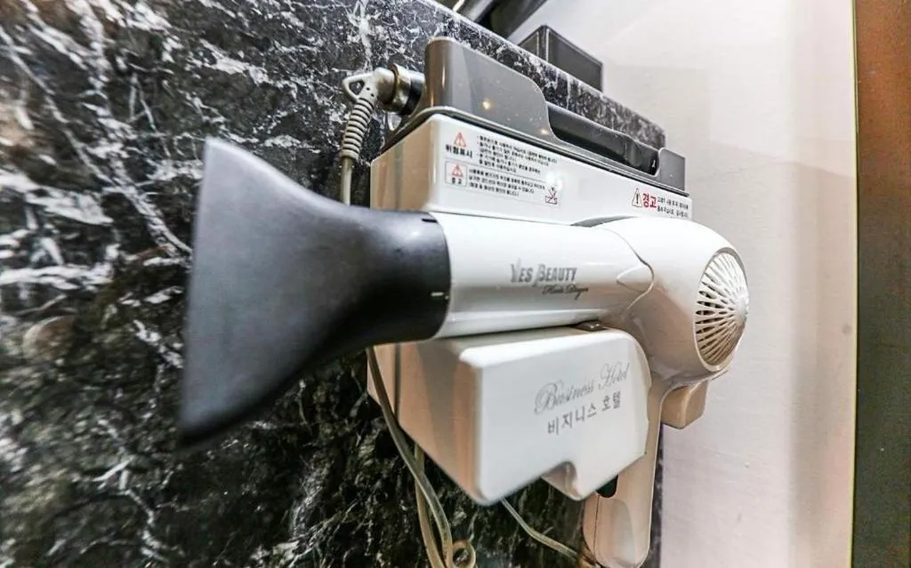 Cheonan Business Hotel