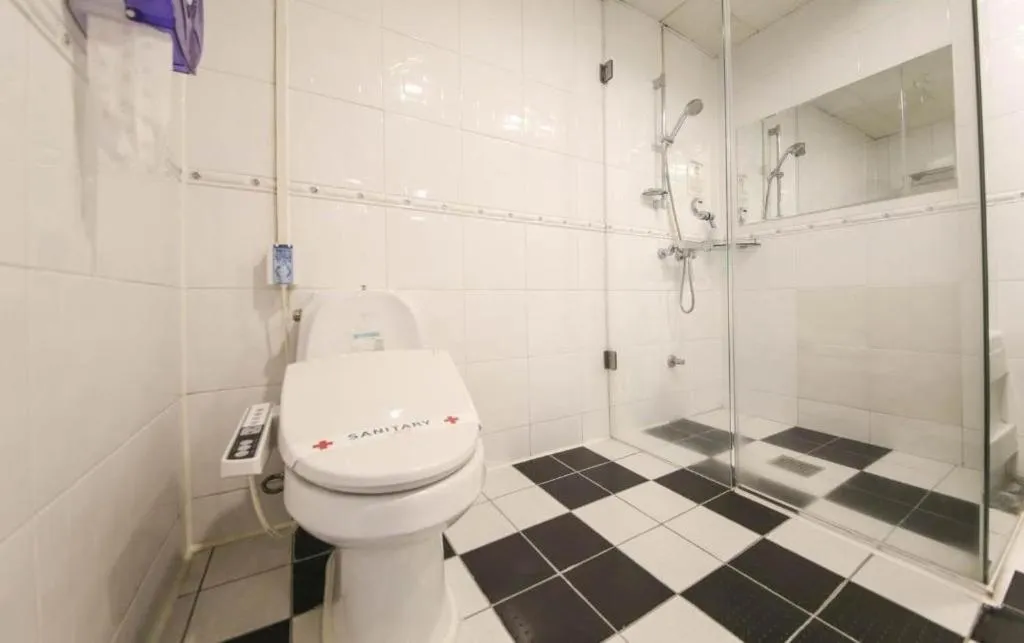 Cheonan Business Hotel