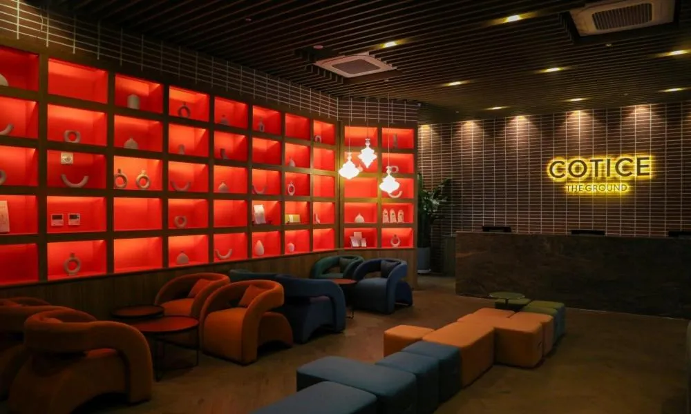 Seating area in Busan Nampo Cotice The Ground