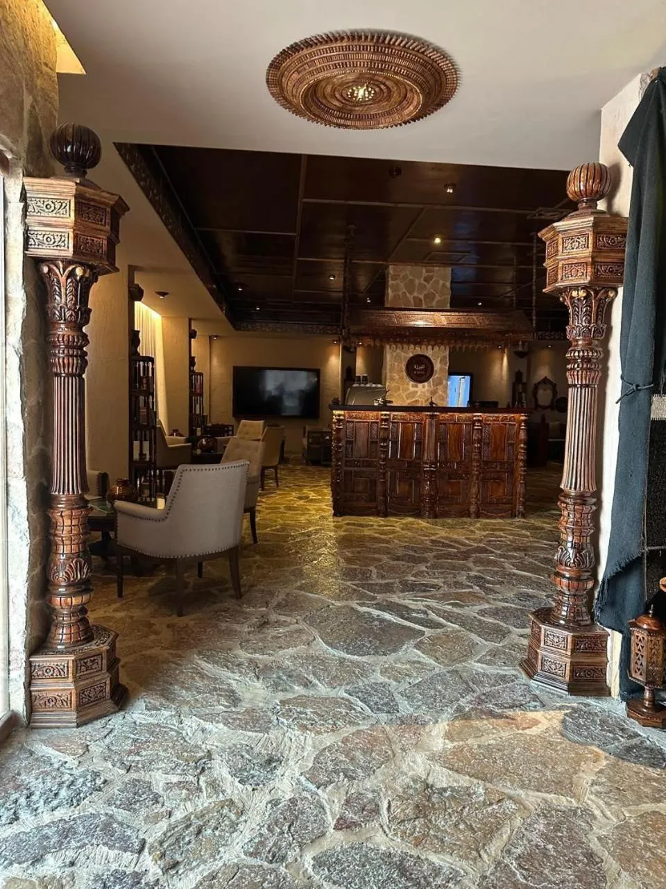 Lounge or bar in Dibba Sea View Hotel by AMA Pro