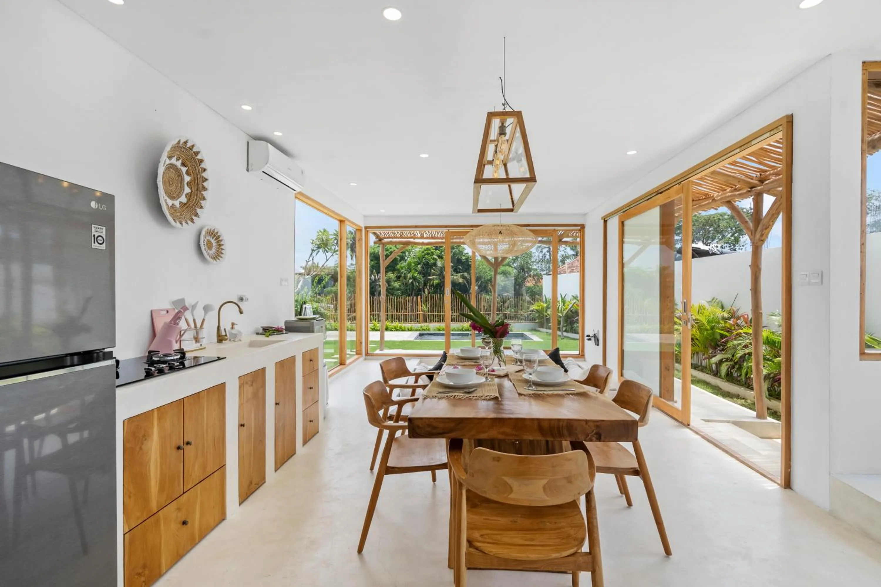 Kitchen or kitchenette in Gigi Sun Villa by Betterplace