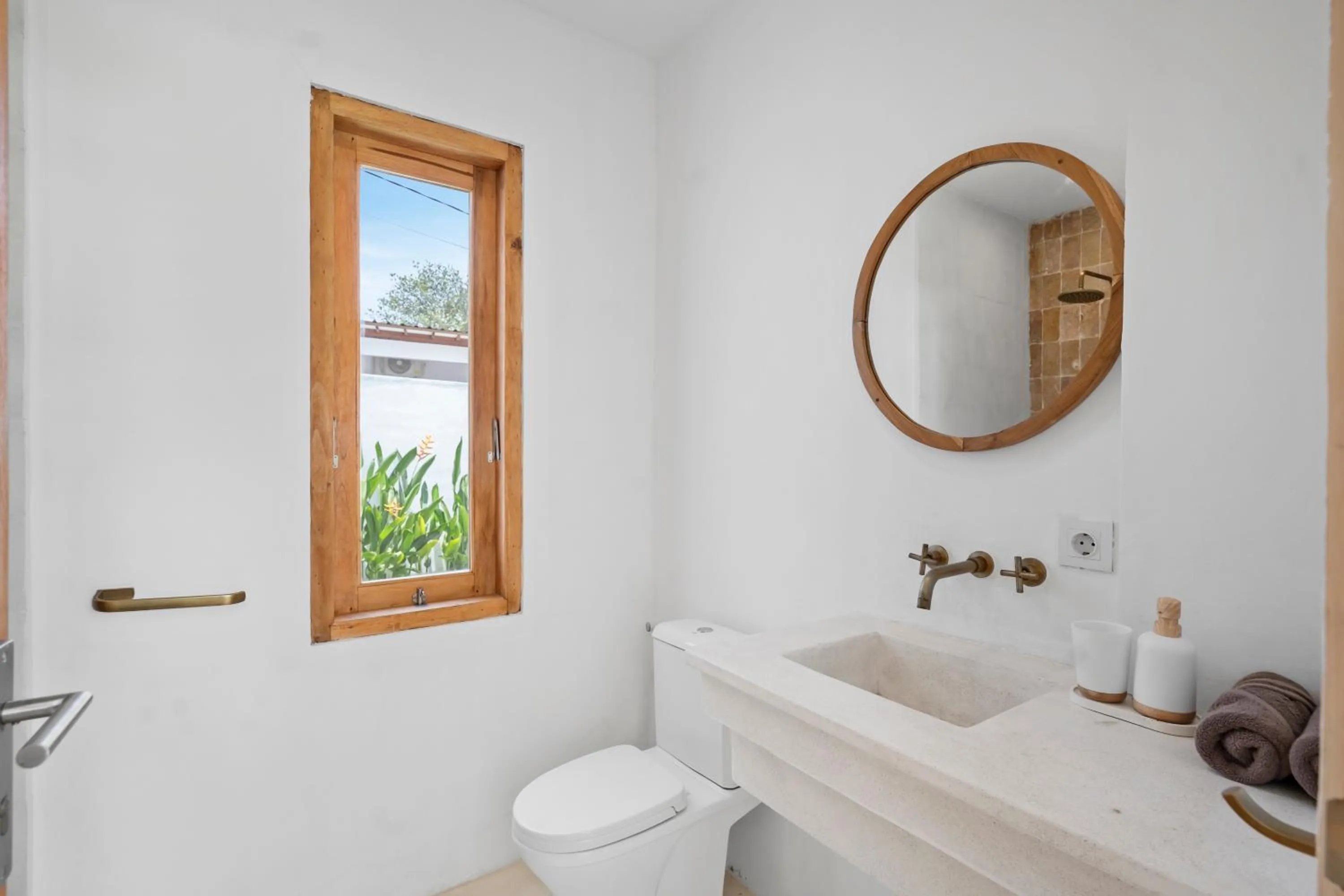 Toilet in Gigi Sun Villa by Betterplace