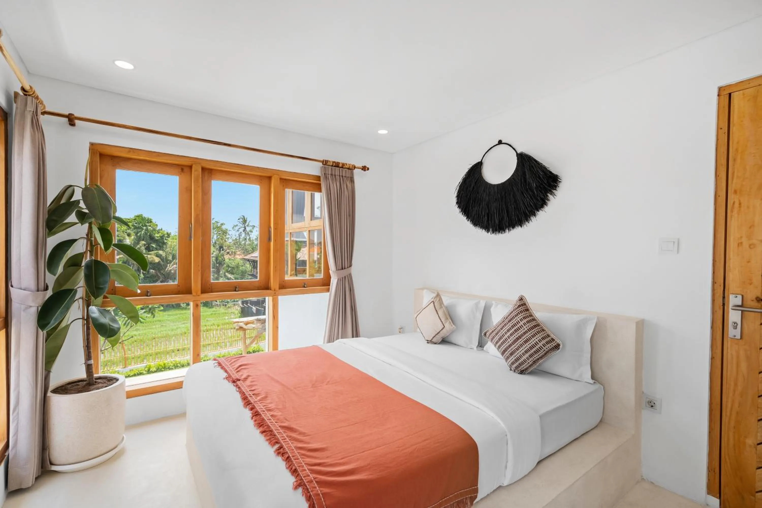 Bed in Gigi Sun Villa by Betterplace