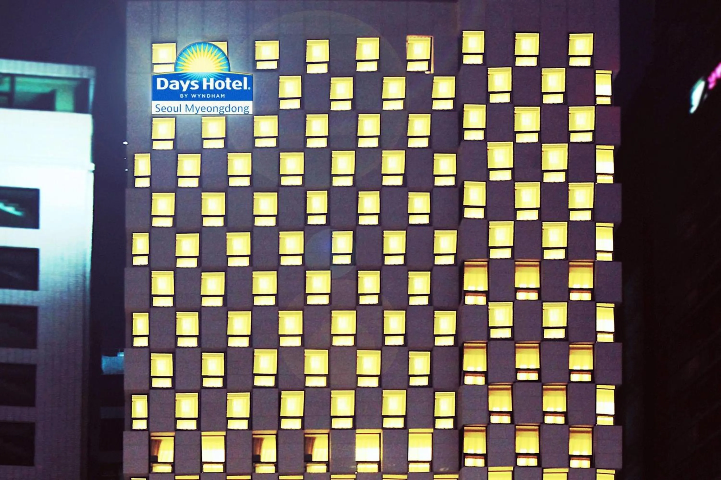 Property building in Days Hotel by Wyndham Seoul Myeongdong