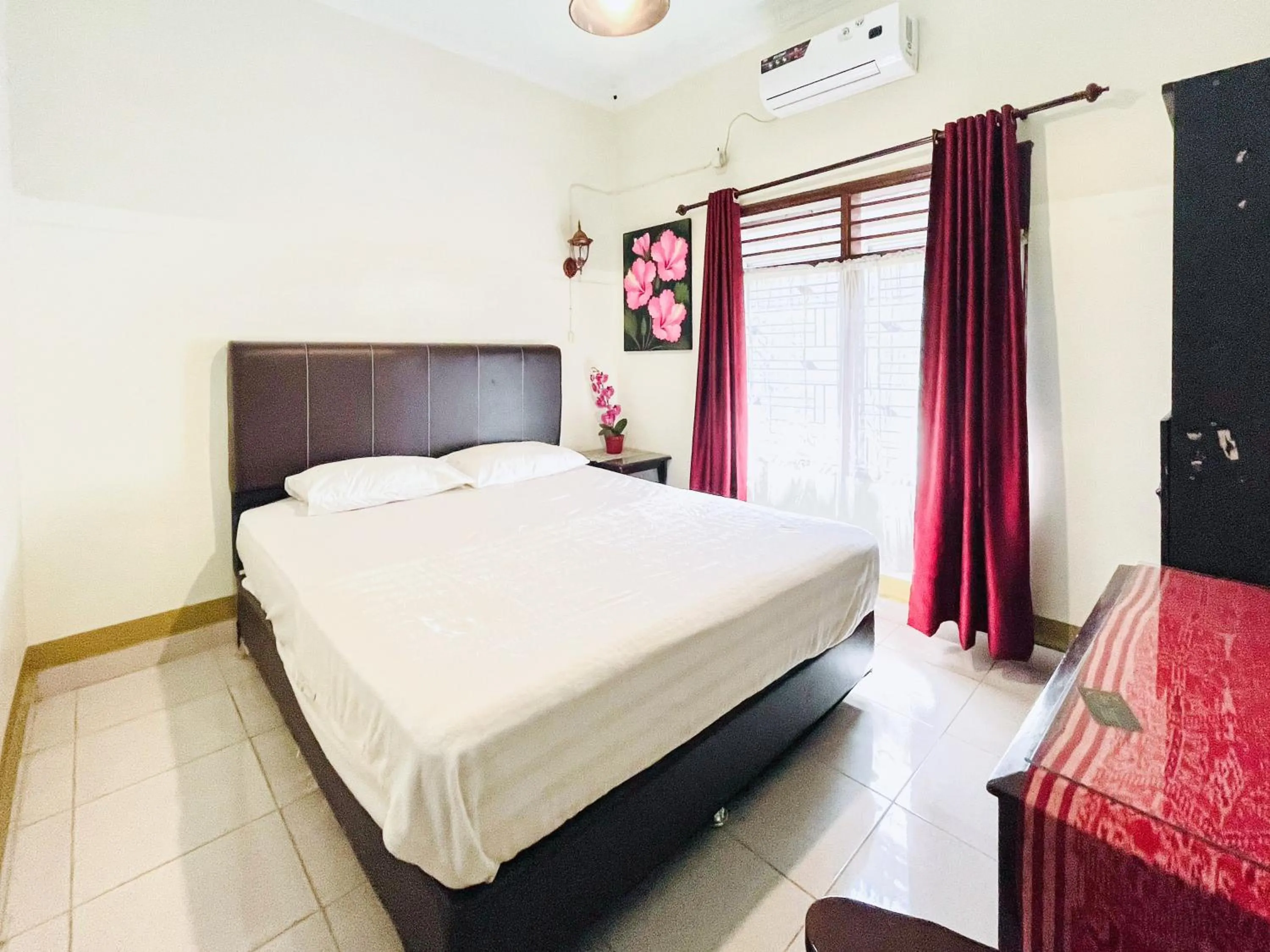 Bedroom in Lega Guest House Syariah near UISU Medan RedPartner