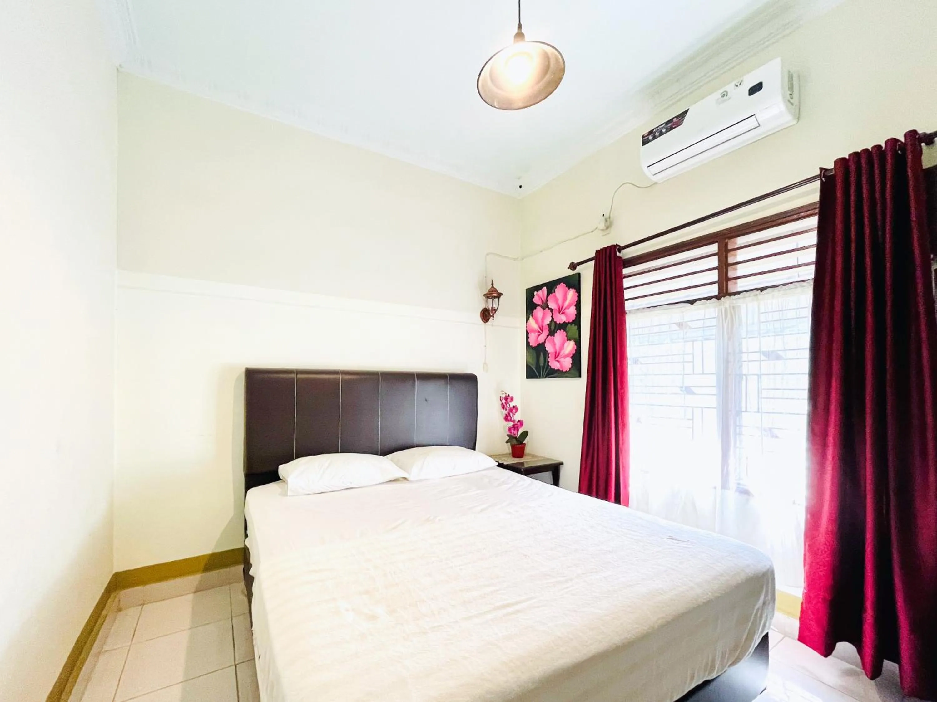 Bedroom in Lega Guest House Syariah near UISU Medan RedPartner