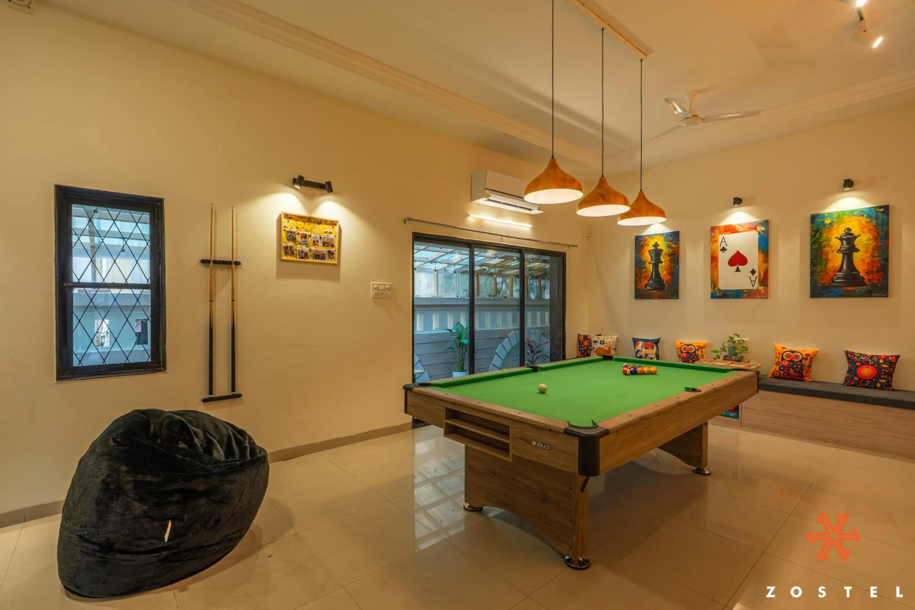 Billiard in Zostel Pune, Viman Nagar