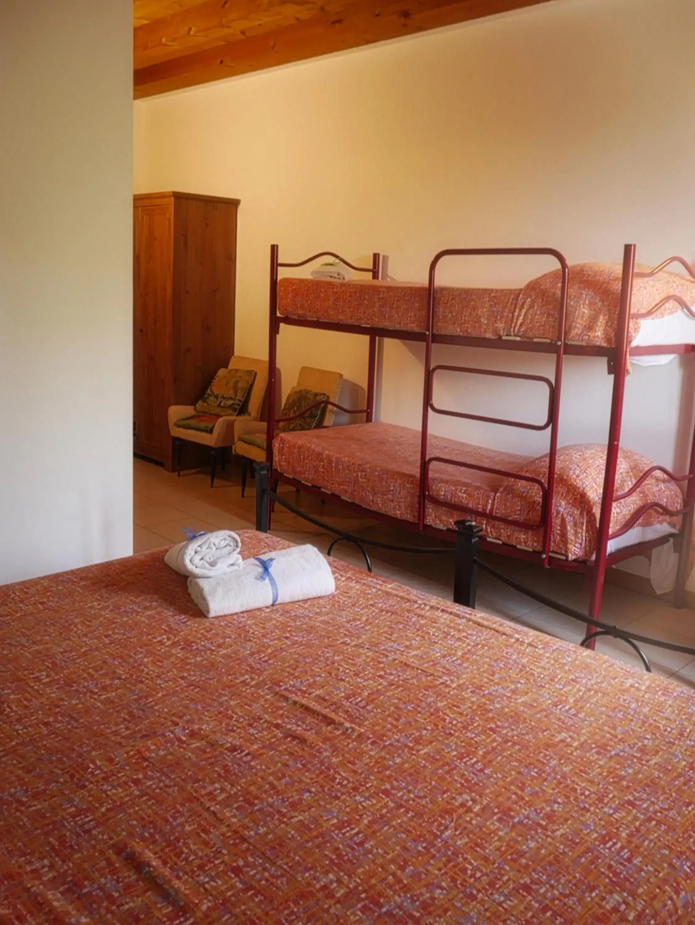 Triple Room with 3 Single Beds in Quadrifoglio Relax Triple Room with 3 Single Beds in Quadrifoglio Relax