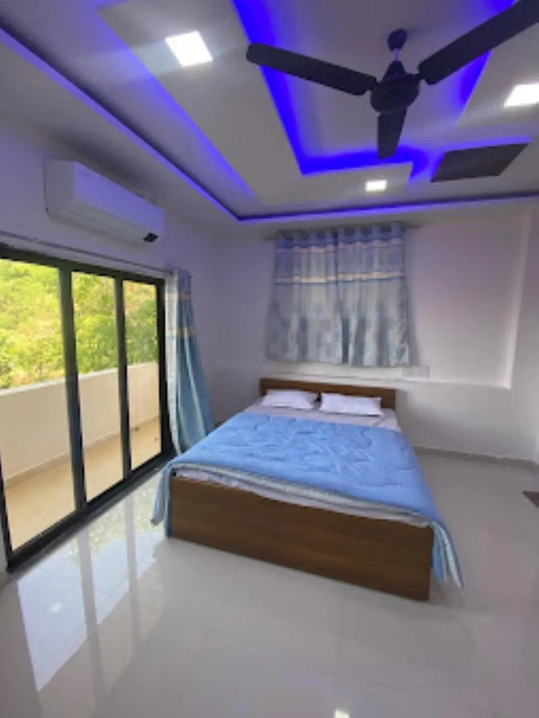 Bed in Hotel Green Valley,Sarkhal