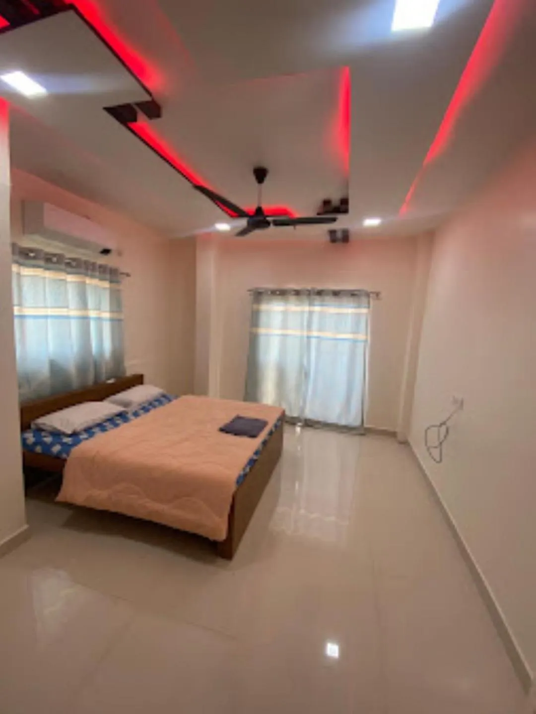 Bed in Hotel Green Valley,Sarkhal