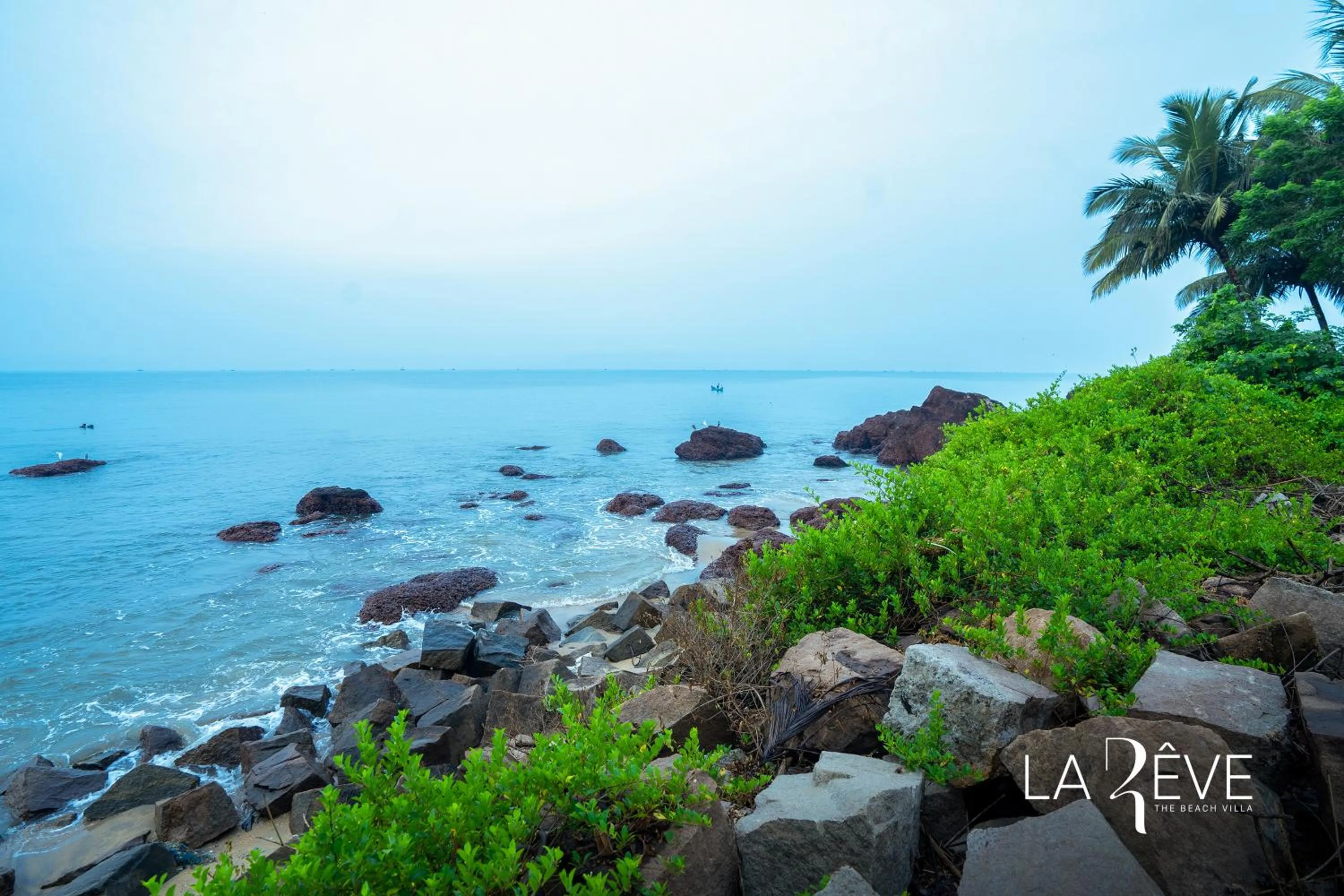 LA RÊVE The Beach Villa