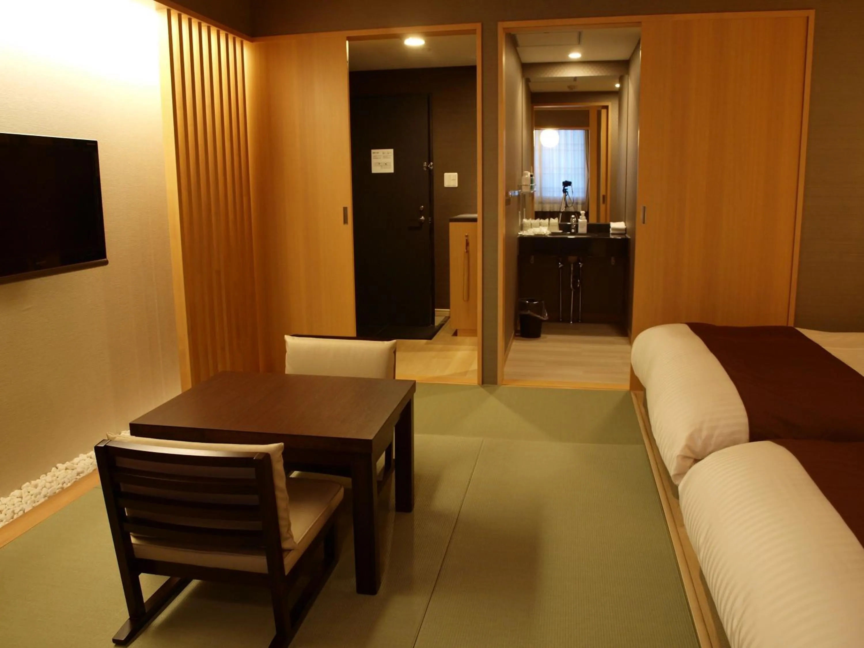 Photo of the whole room in Niseko Hot Spring Ikoino Yuyado Iroha