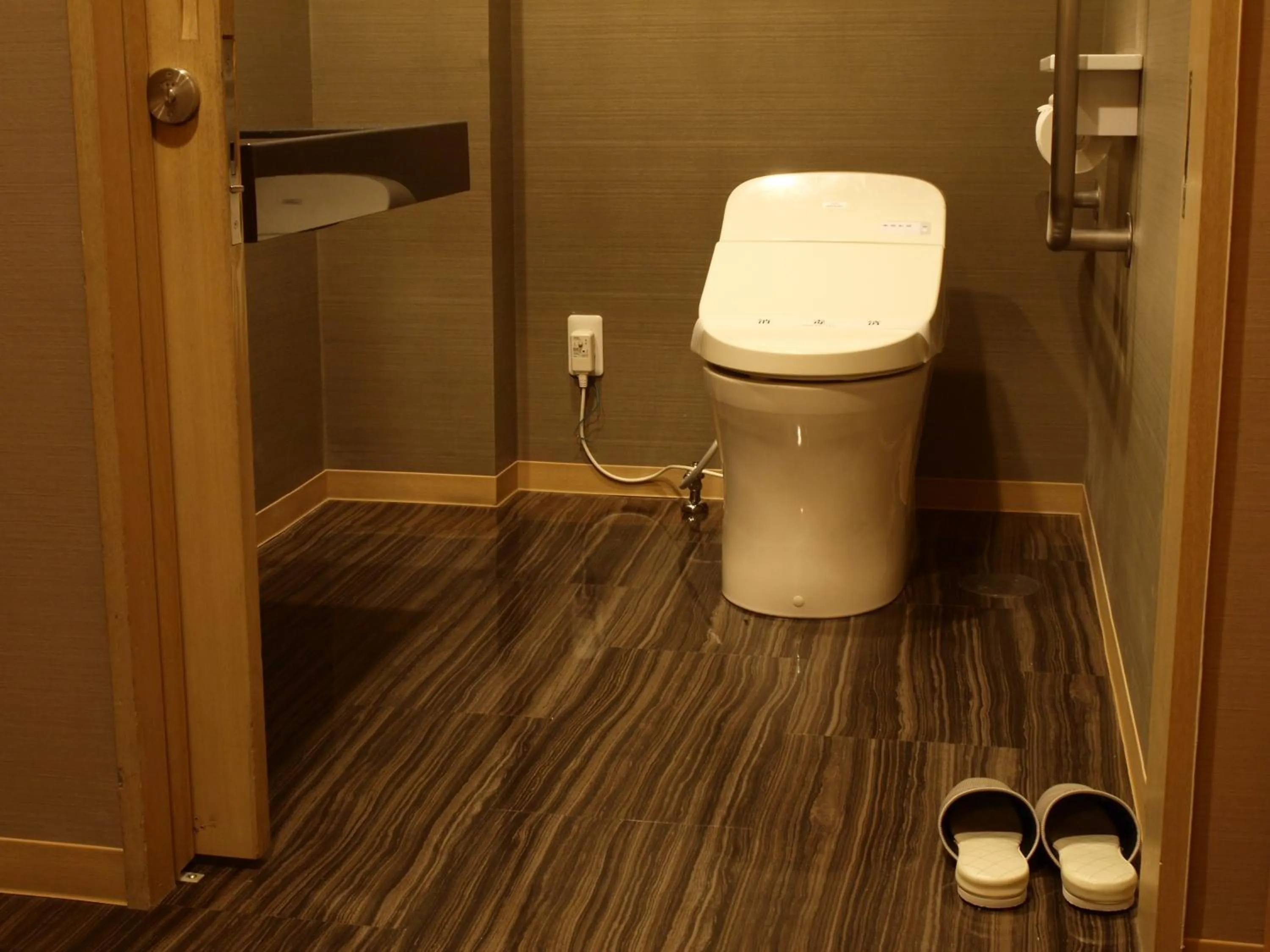 Toilet in Niseko Hot Spring Ikoino Yuyado Iroha