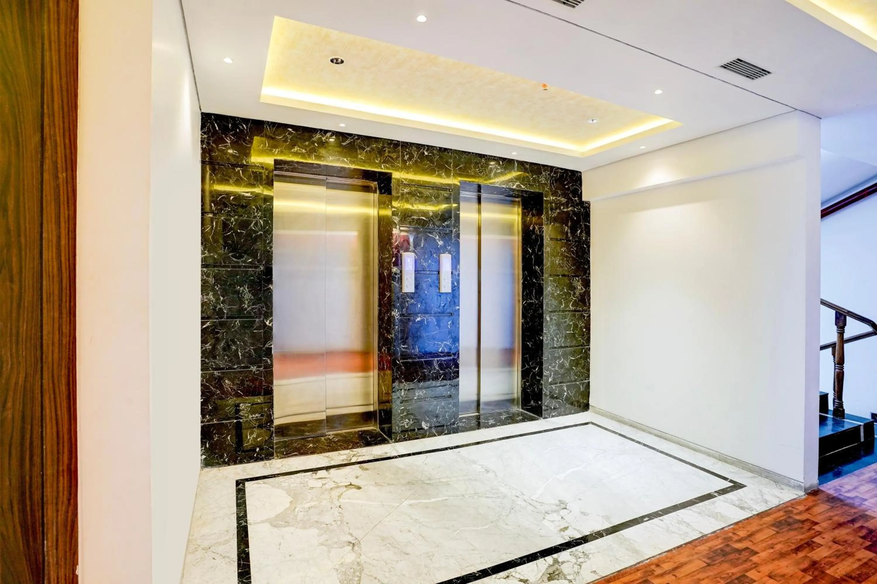 Other in Palette Magarpatta City formerly Emerald Guestimony