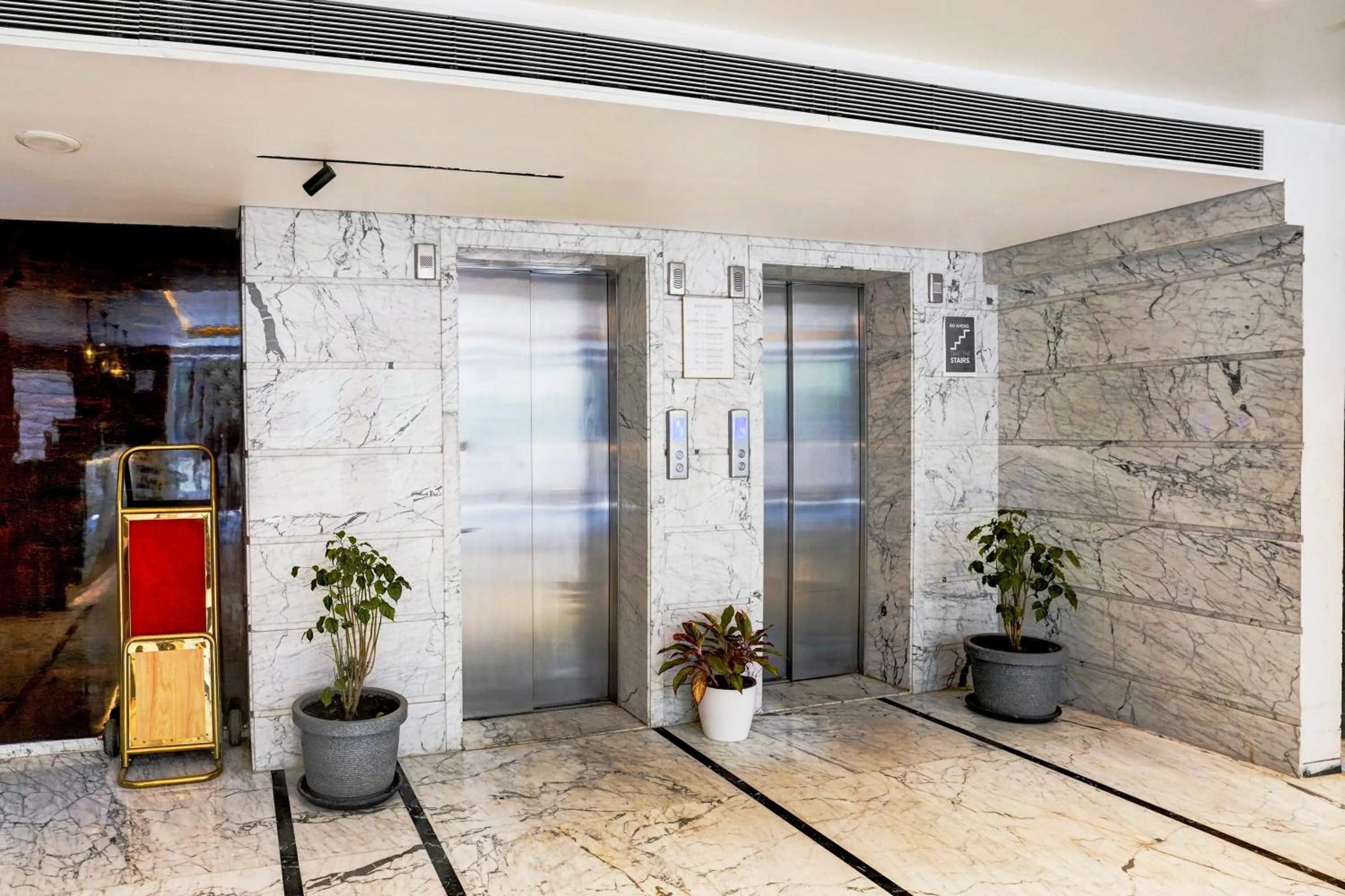 Other in Palette Magarpatta City formerly Emerald Guestimony