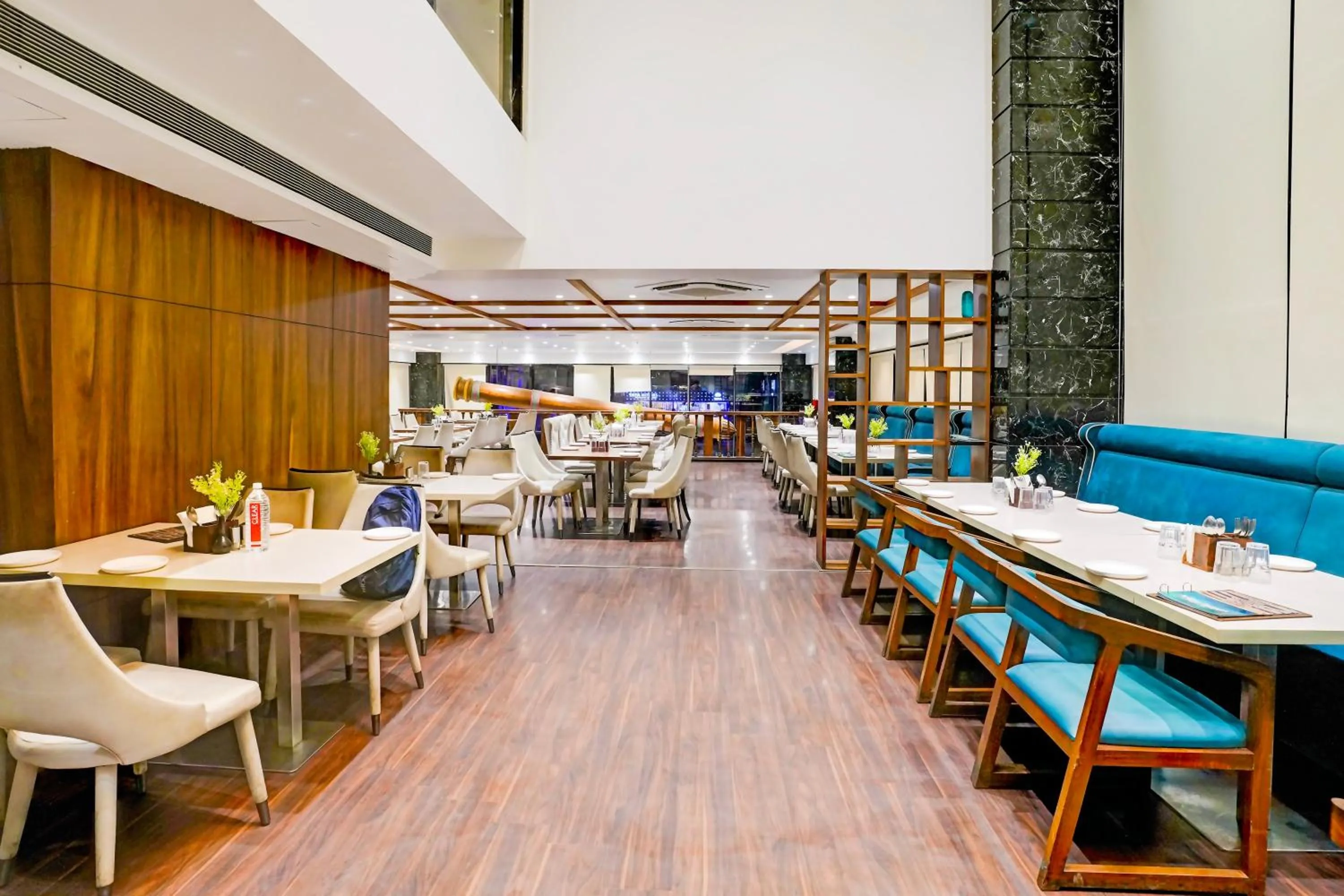 Restaurant/places to eat in Palette Magarpatta City formerly Emerald Guestimony