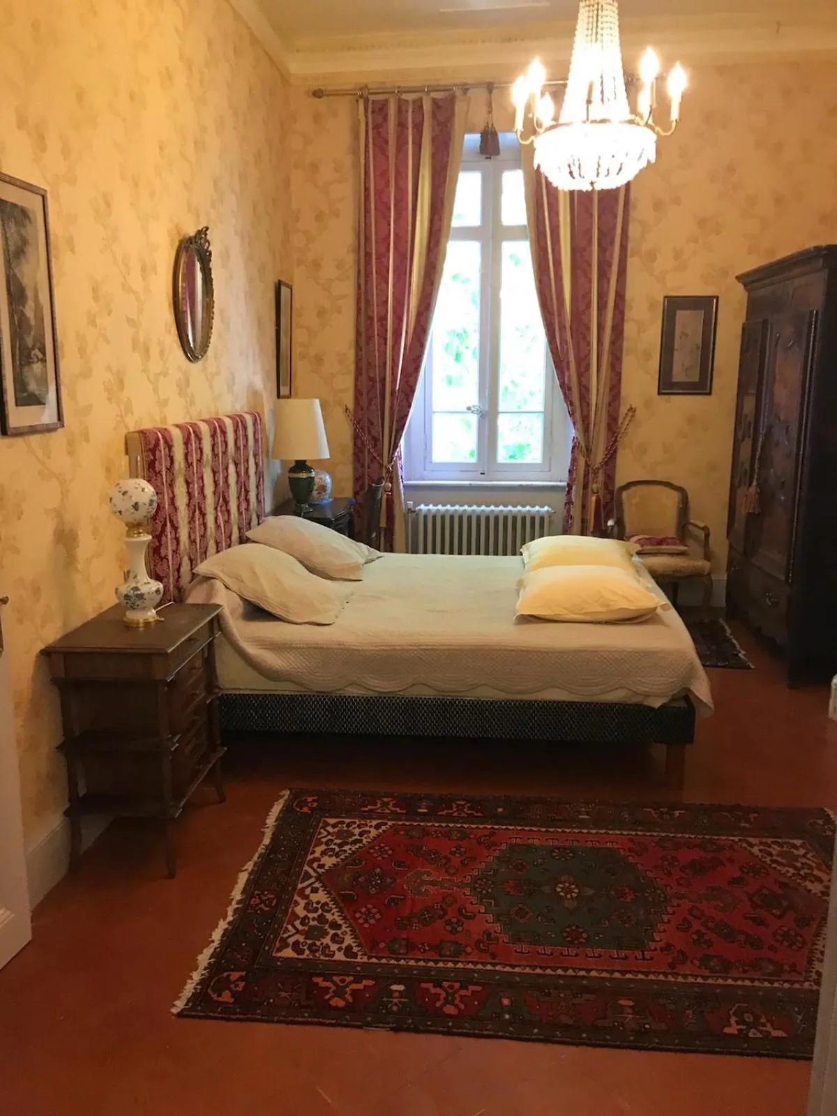 Photo of the whole room in Château des Fontaines