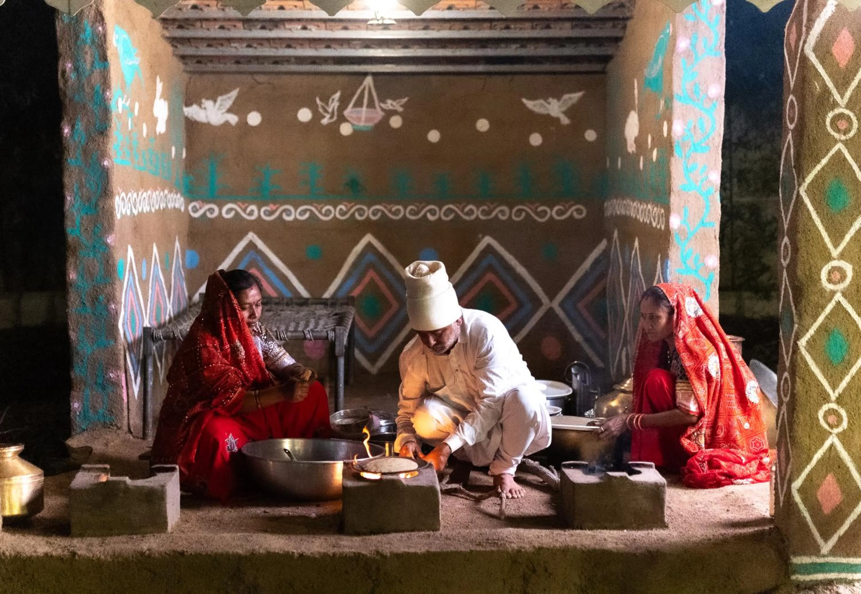 Food in Daksh Eden Greenz -A Luxury Resort in Sasan Gir