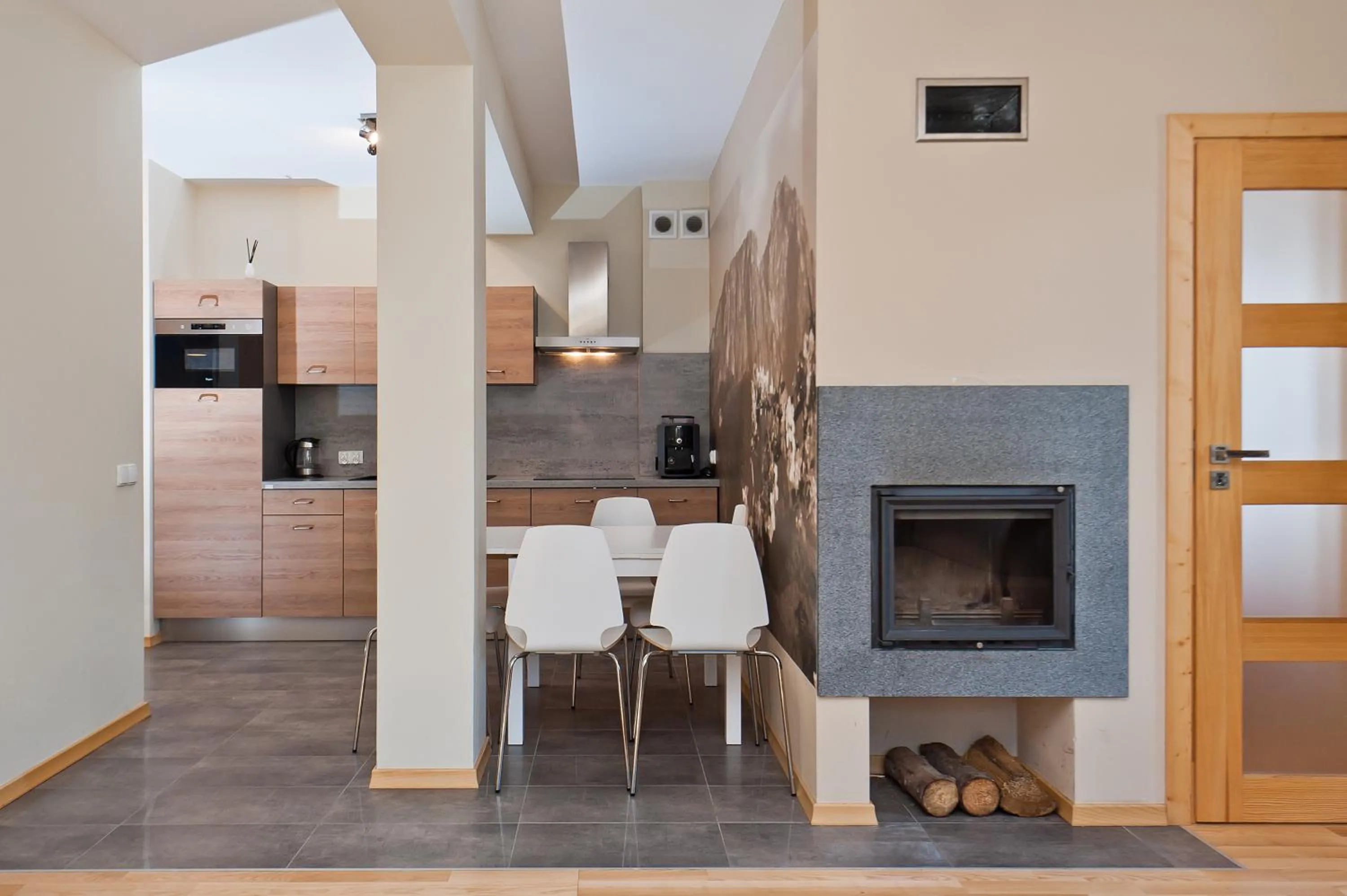 Kitchen or kitchenette in Apartamenty Lipki Park, Sun & Snow