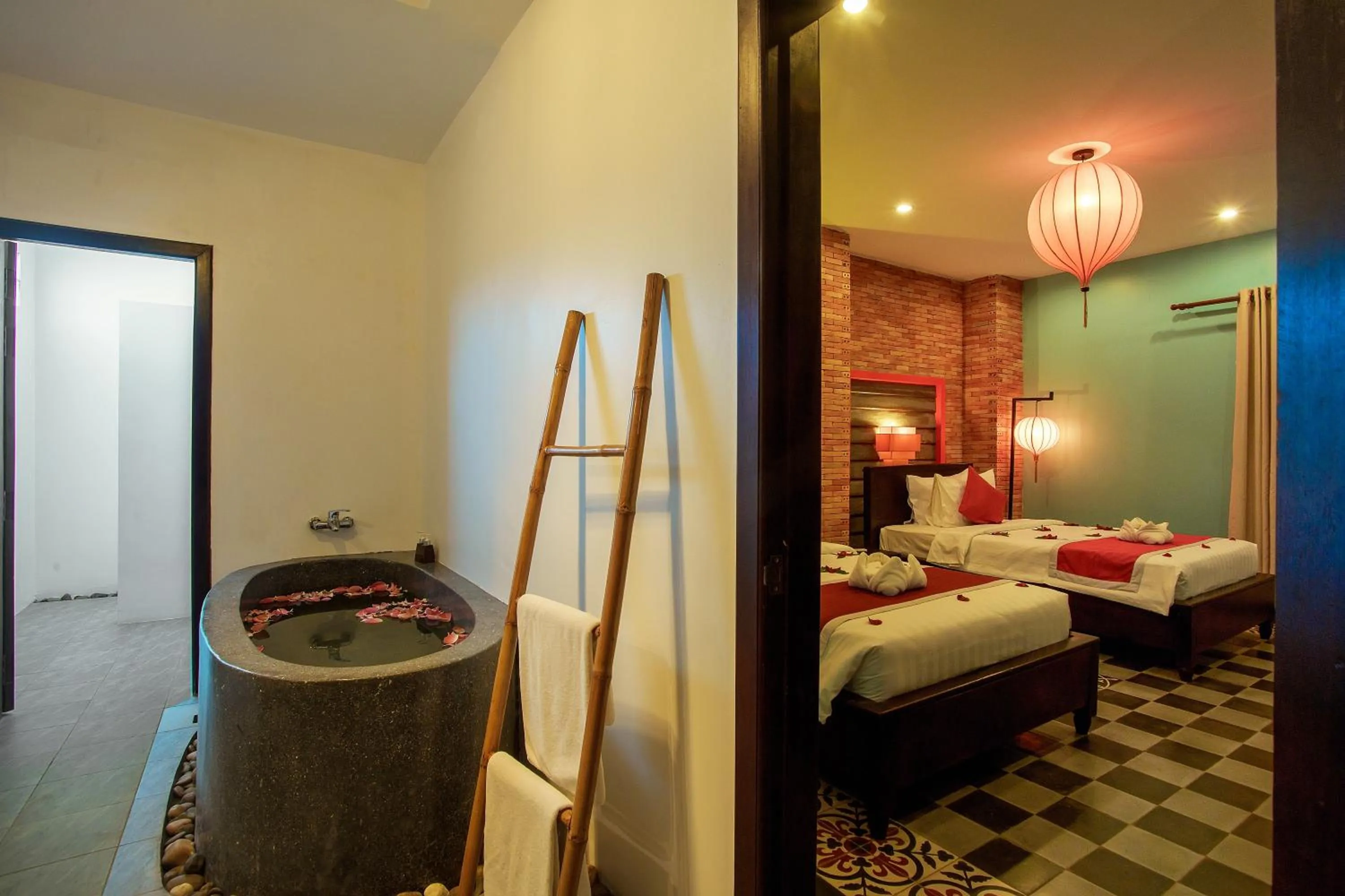 Toilet, Bed in RESIDENCE 1960